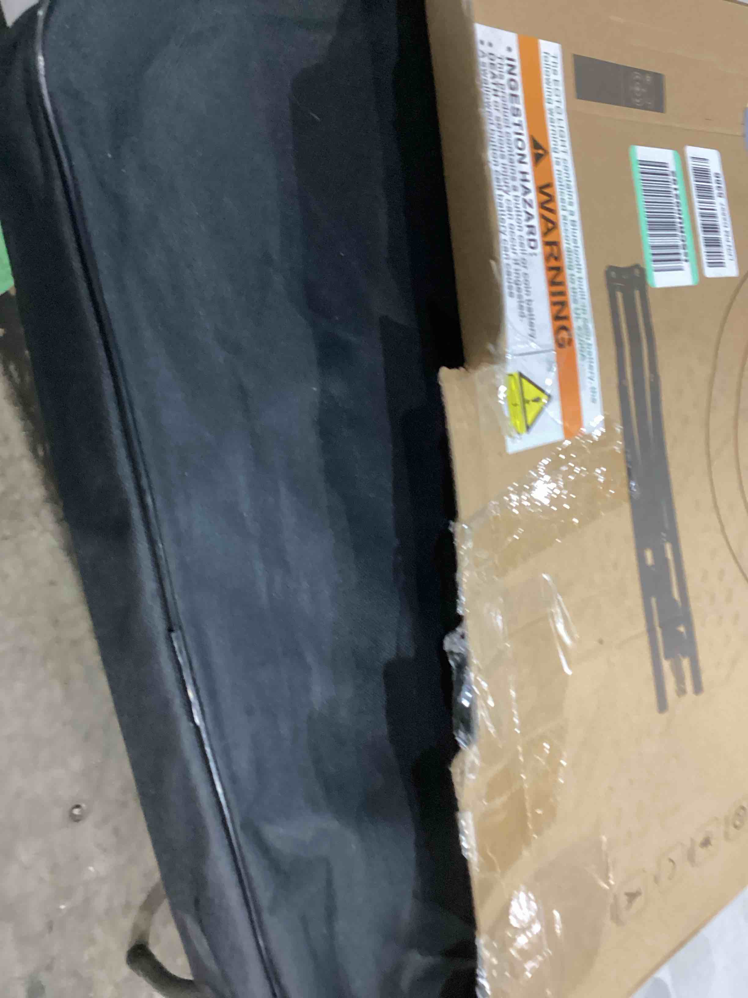 https://s3.amazonaws.com/lotting-images-prod/bidfta/BRN1448647_1748543490352.jpeg