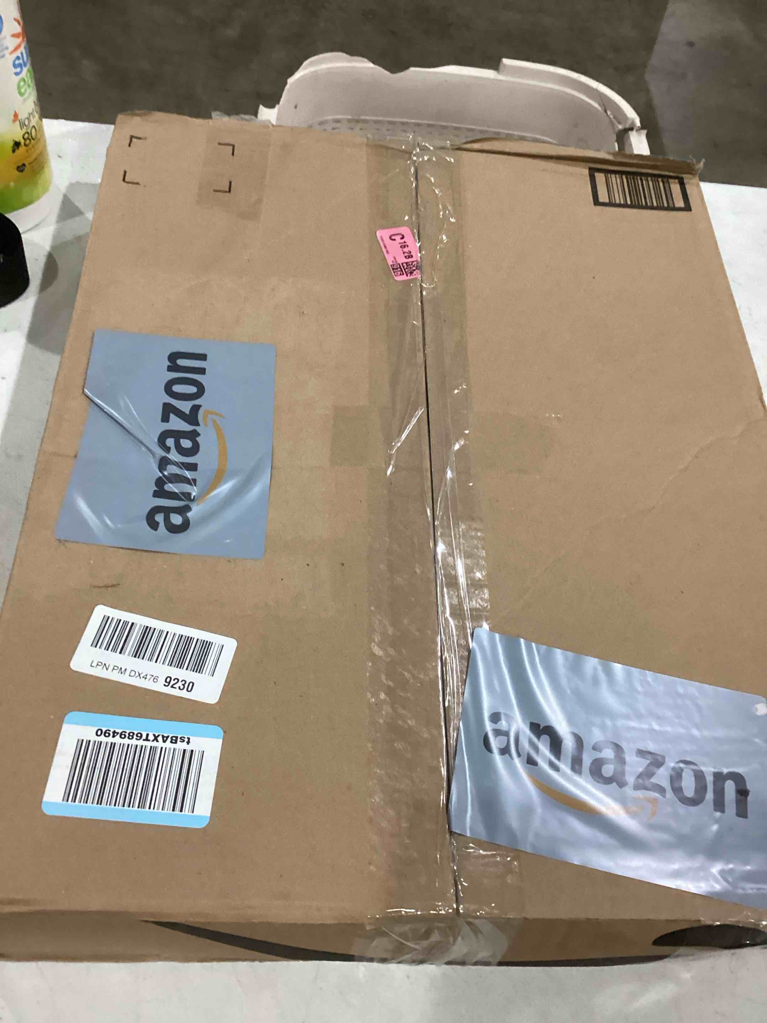 https://s3.amazonaws.com/lotting-images-prod/bidfta/BRN1448673_1748544236440.jpeg