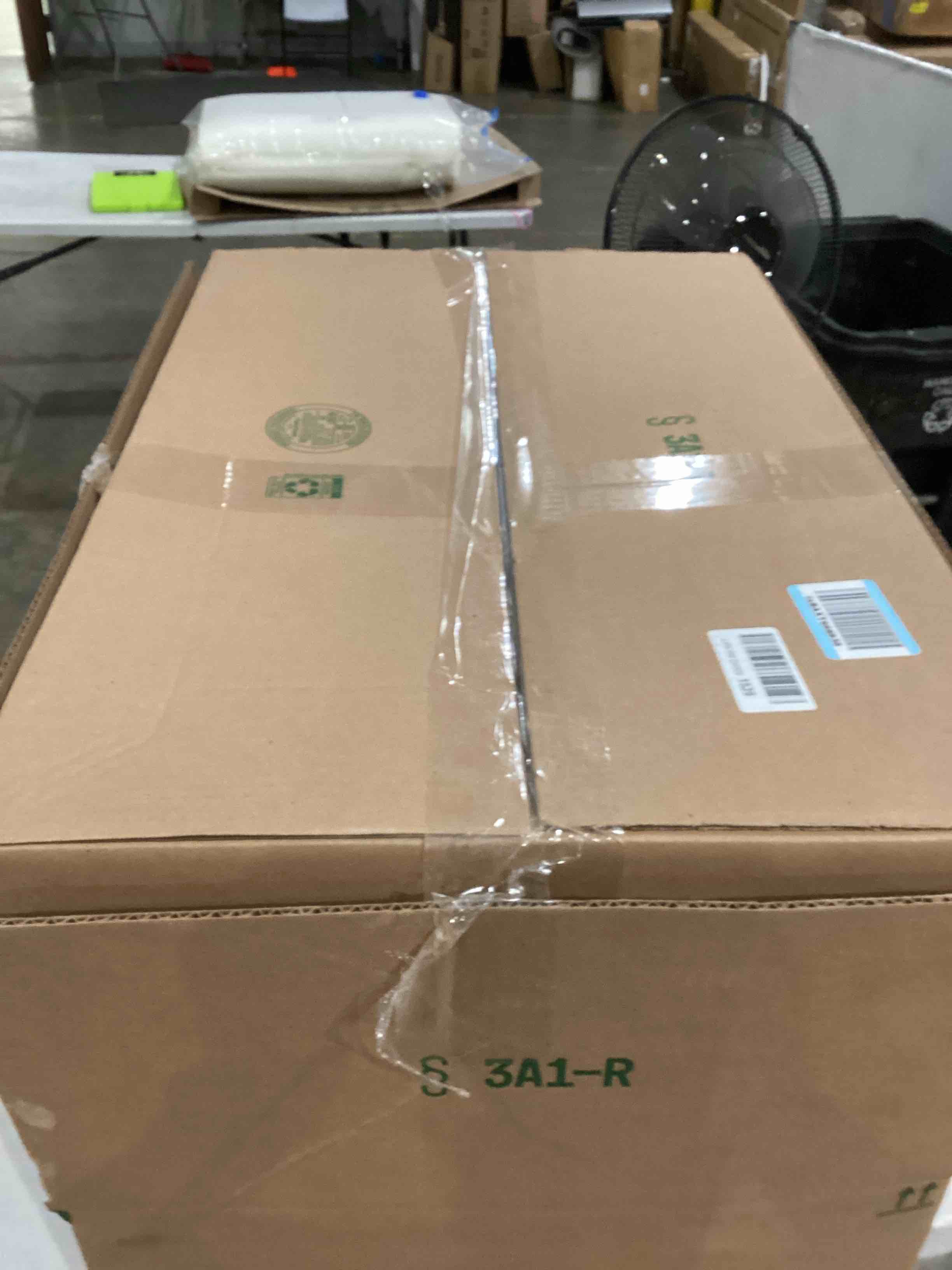 https://s3.amazonaws.com/lotting-images-prod/bidfta/BRN1448841_1748608996611.jpeg