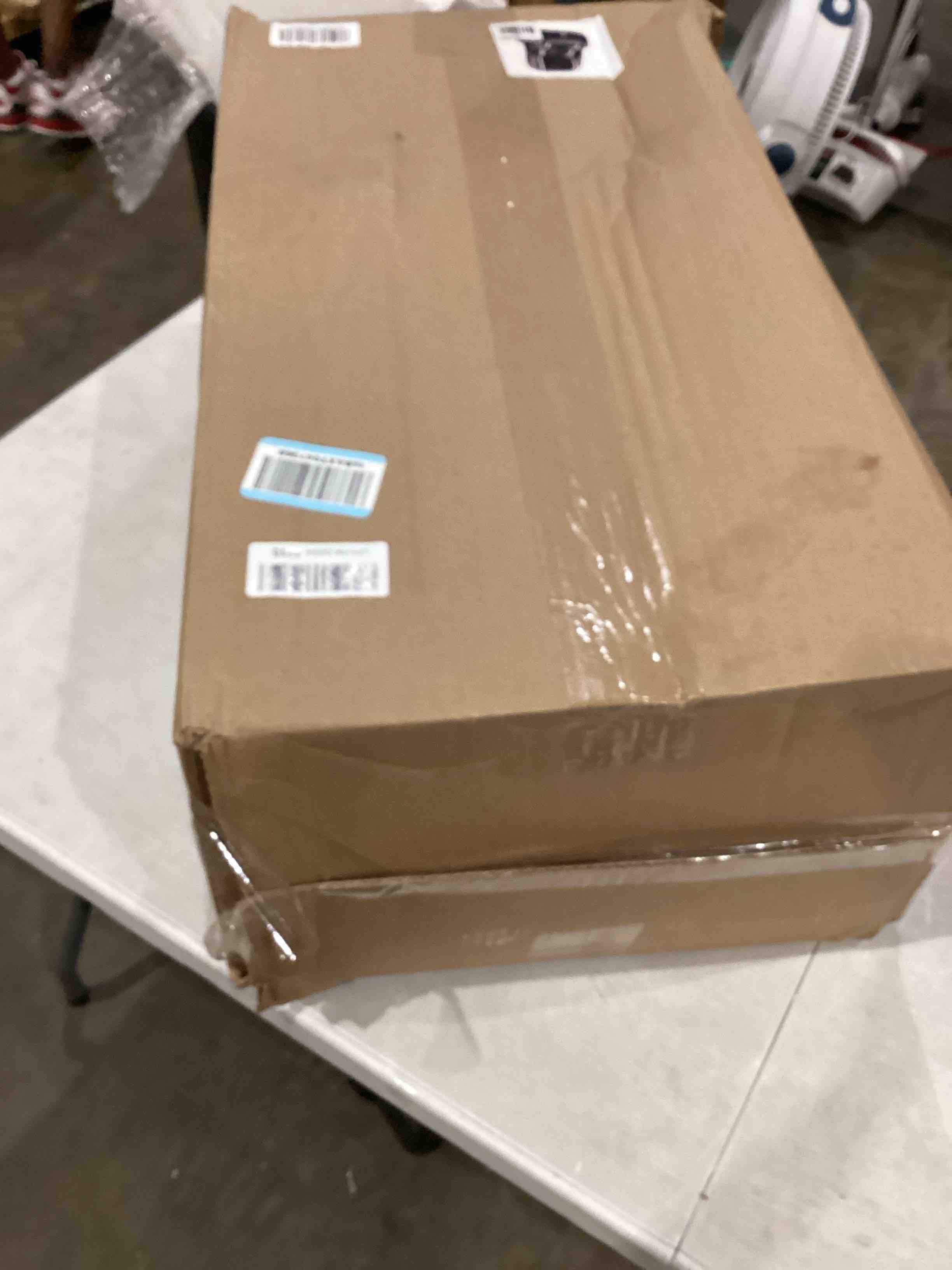 https://s3.amazonaws.com/lotting-images-prod/bidfta/BRN1449969_1753357876482.jpeg