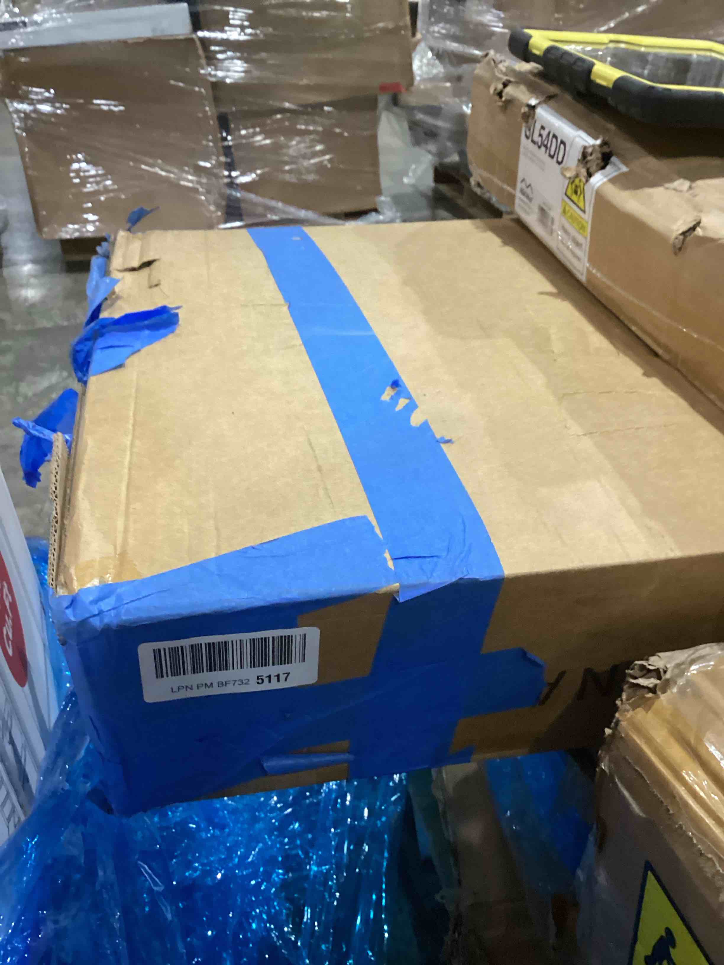 https://s3.amazonaws.com/lotting-images-prod/bidfta/BRN1451340_1750348607018.jpeg