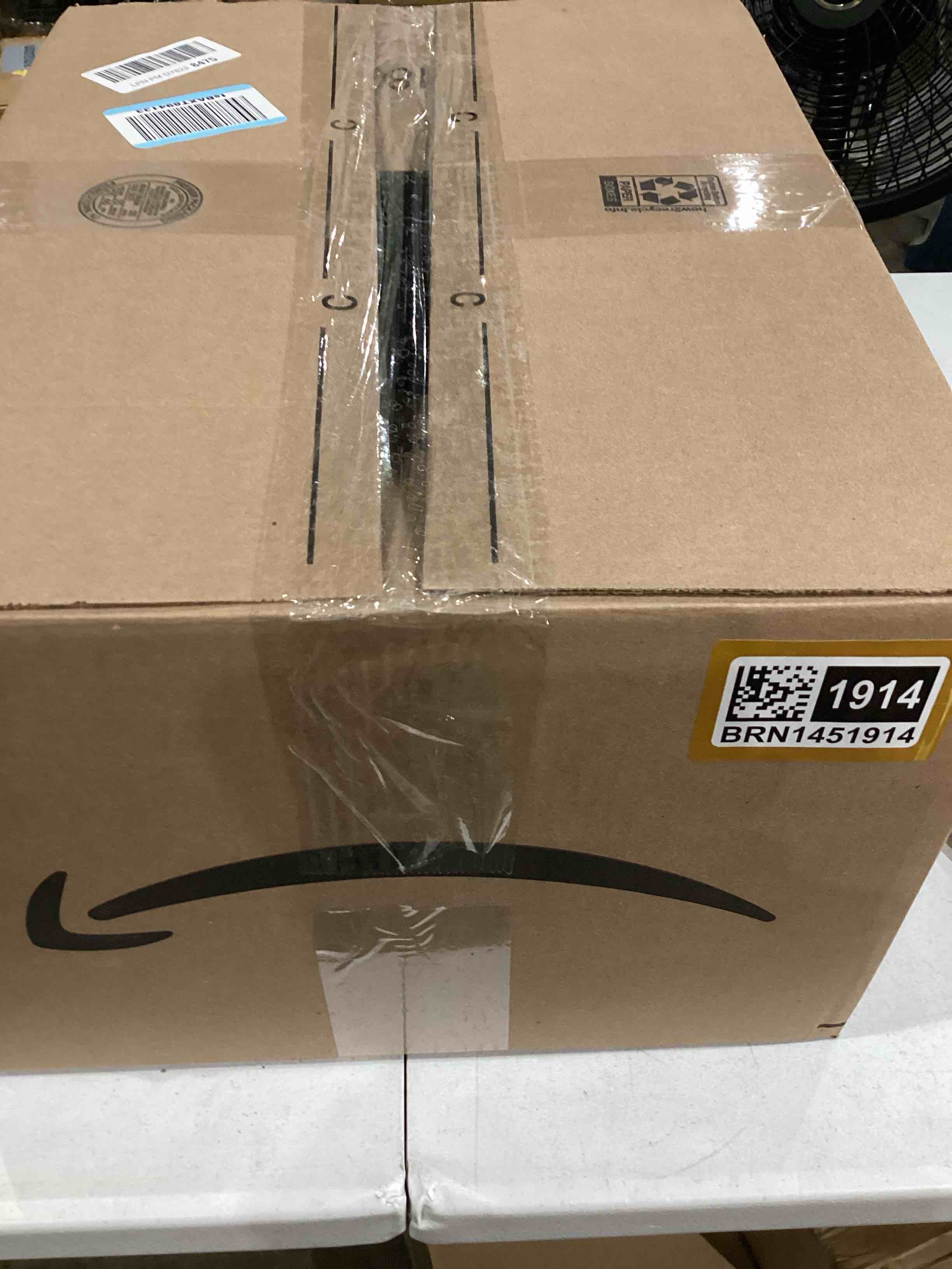 https://s3.amazonaws.com/lotting-images-prod/bidfta/BRN1451914_1750951042718.jpeg