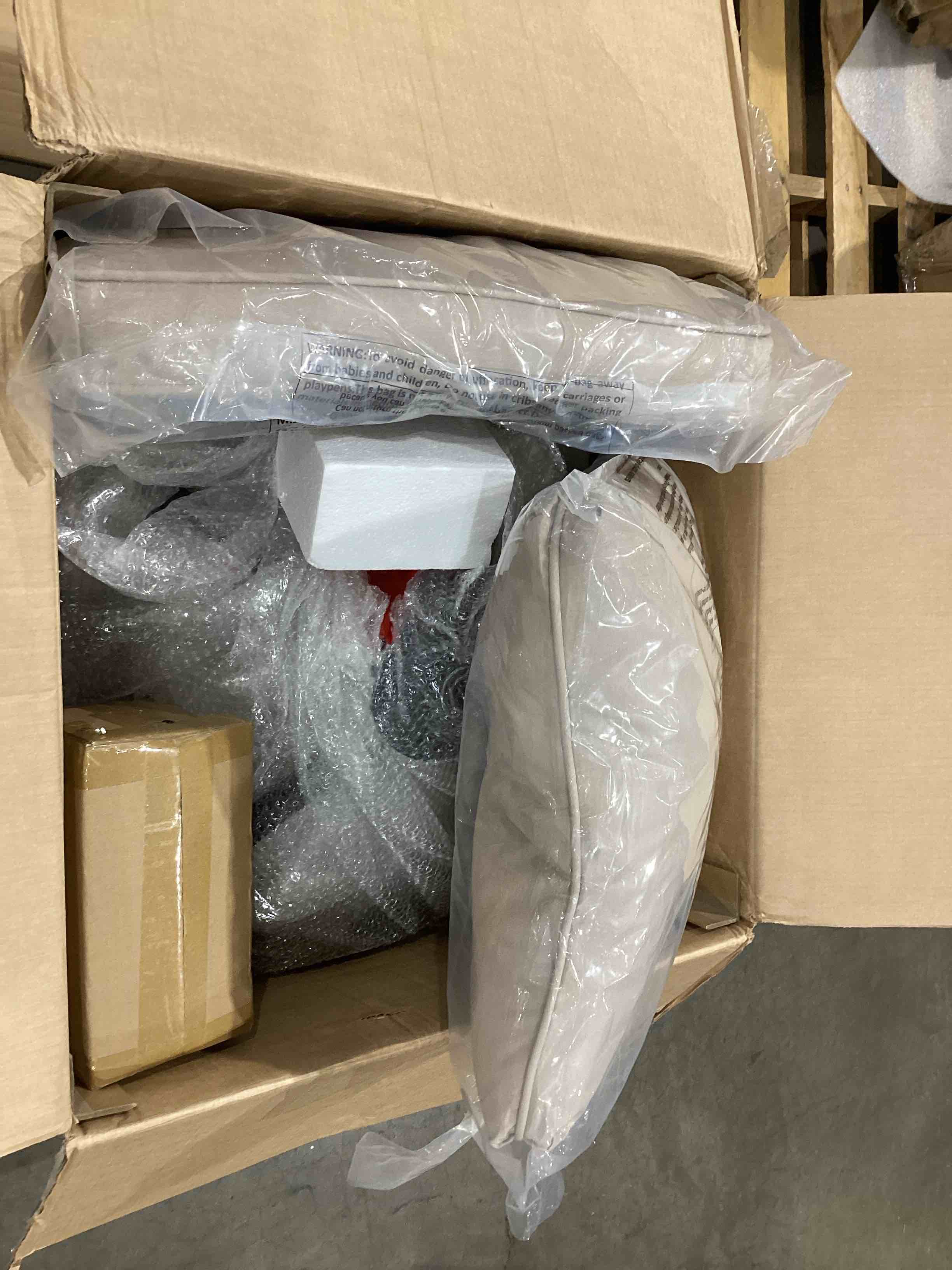 https://s3.amazonaws.com/lotting-images-prod/bidfta/BRN1452847_1752680913508.jpeg