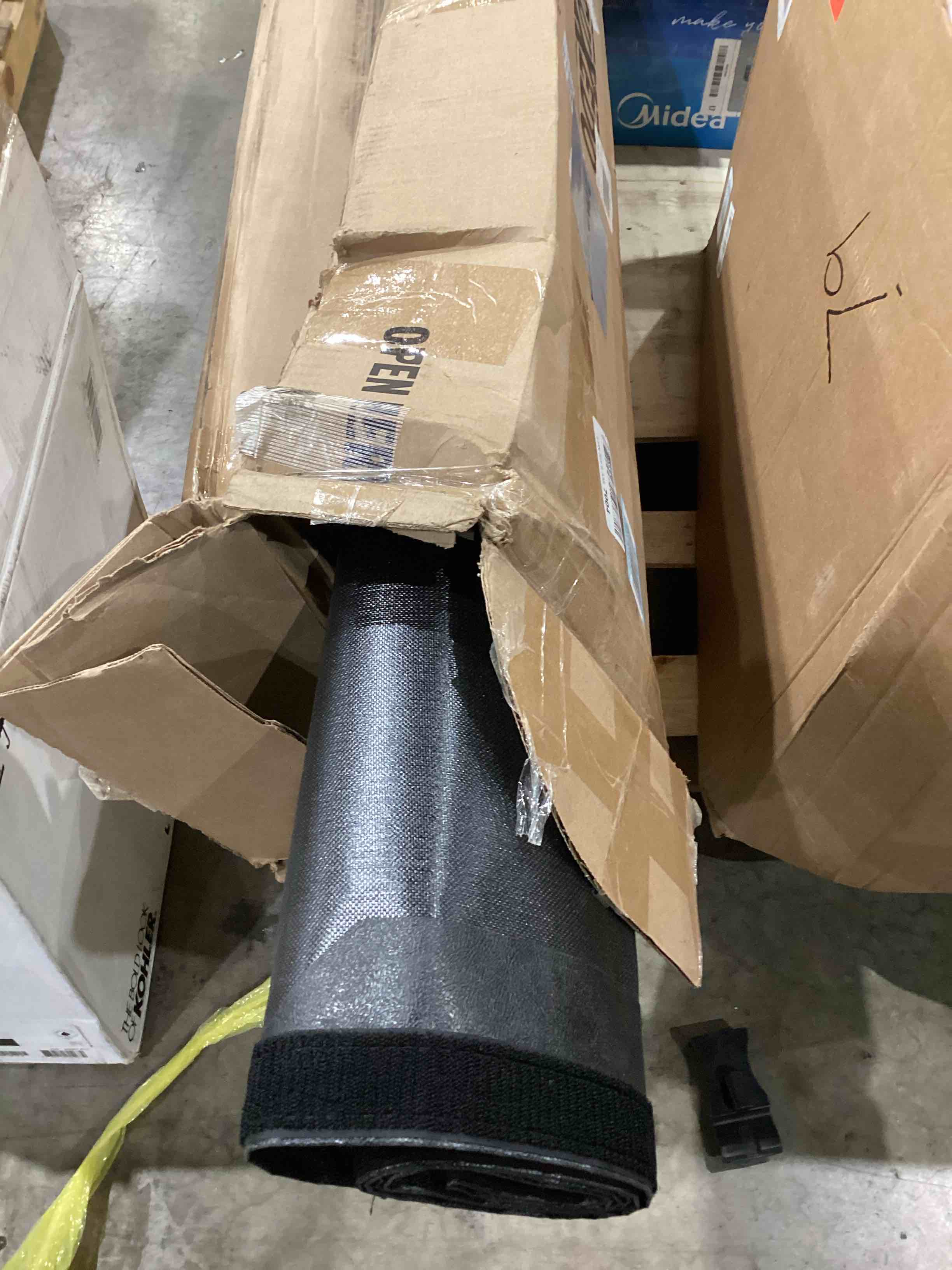 https://s3.amazonaws.com/lotting-images-prod/bidfta/BRN1452882_1754057275934.jpeg