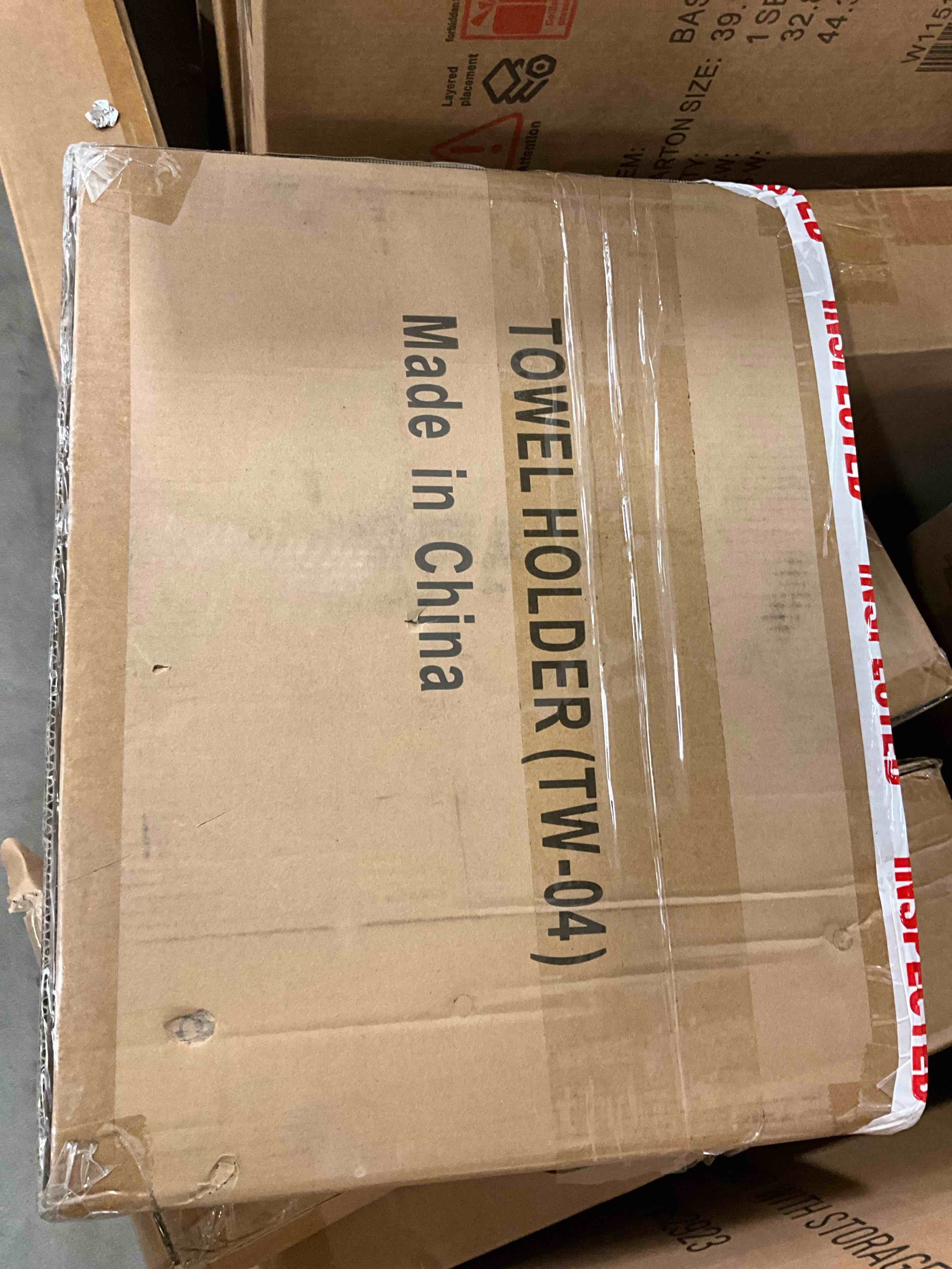 https://s3.amazonaws.com/lotting-images-prod/bidfta/BRN1456428_1736533099093.jpeg