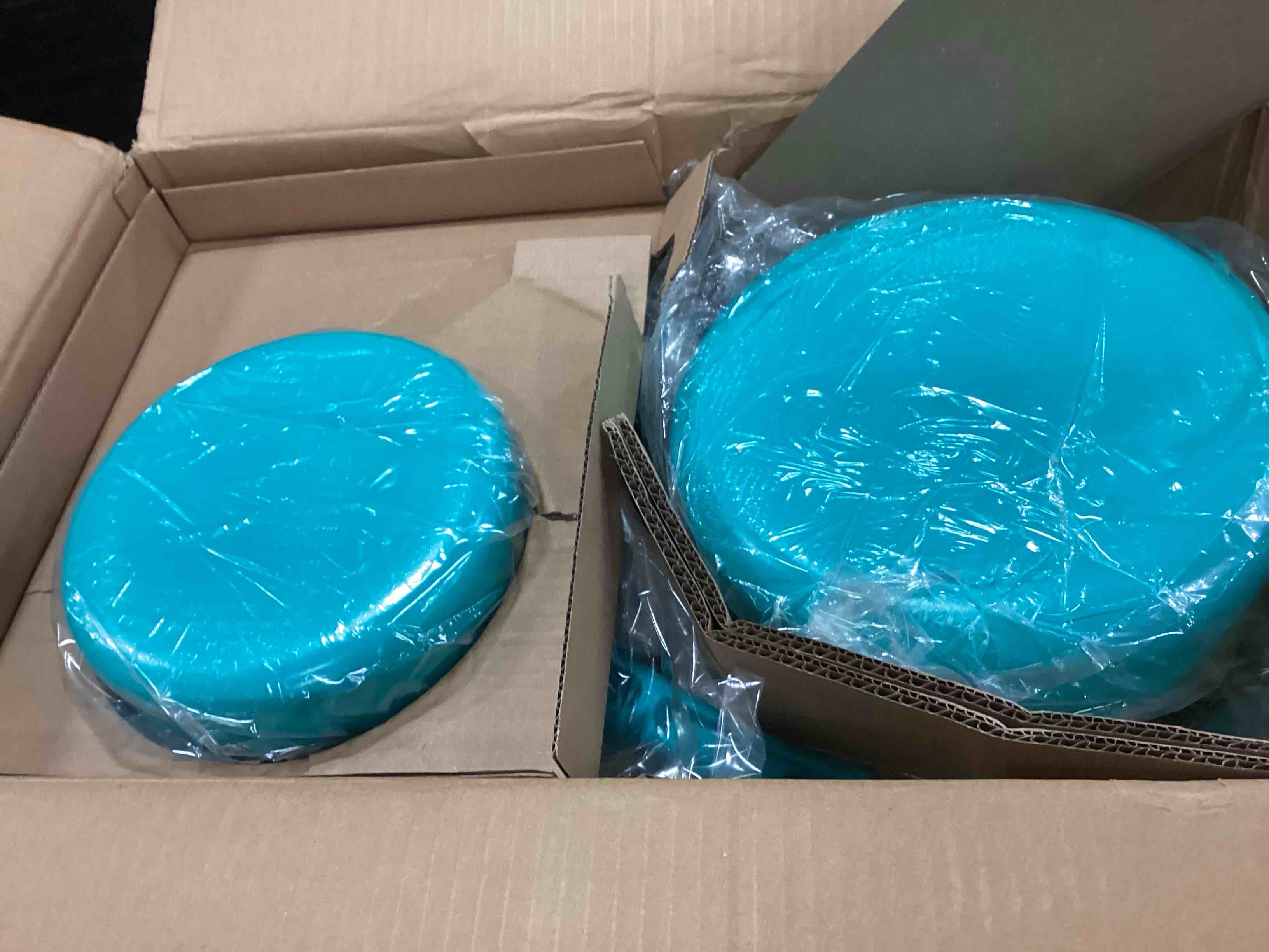 https://s3.amazonaws.com/lotting-images-prod/bidfta/BRN1467555_1738793412833.jpeg