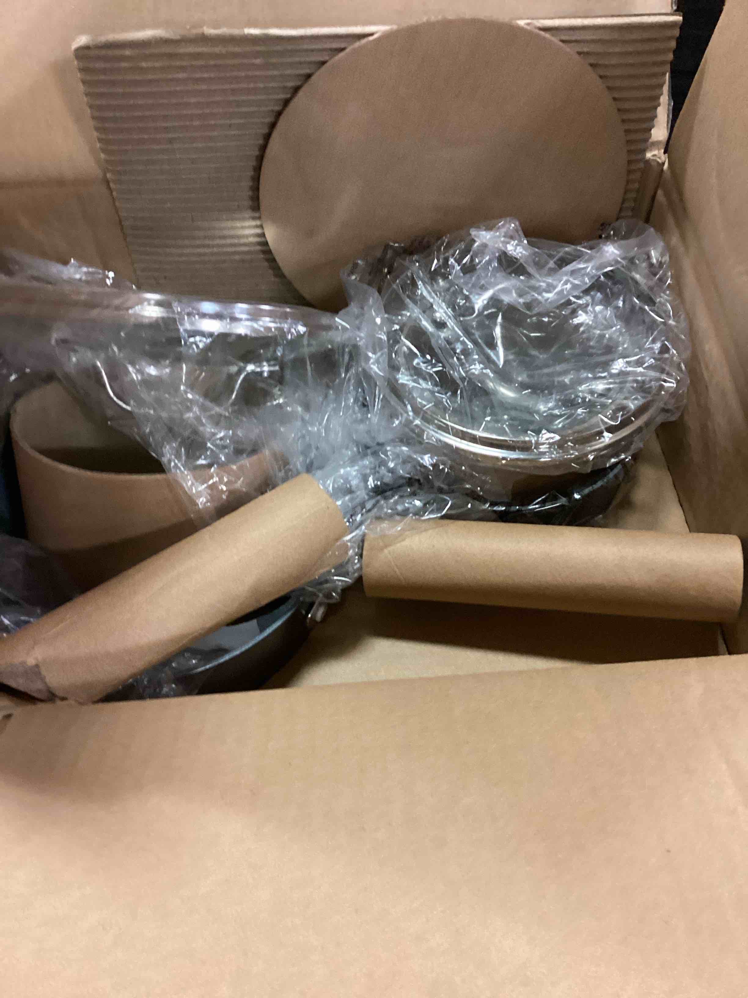 https://s3.amazonaws.com/lotting-images-prod/bidfta/BRN1467572_1738790103939.jpeg