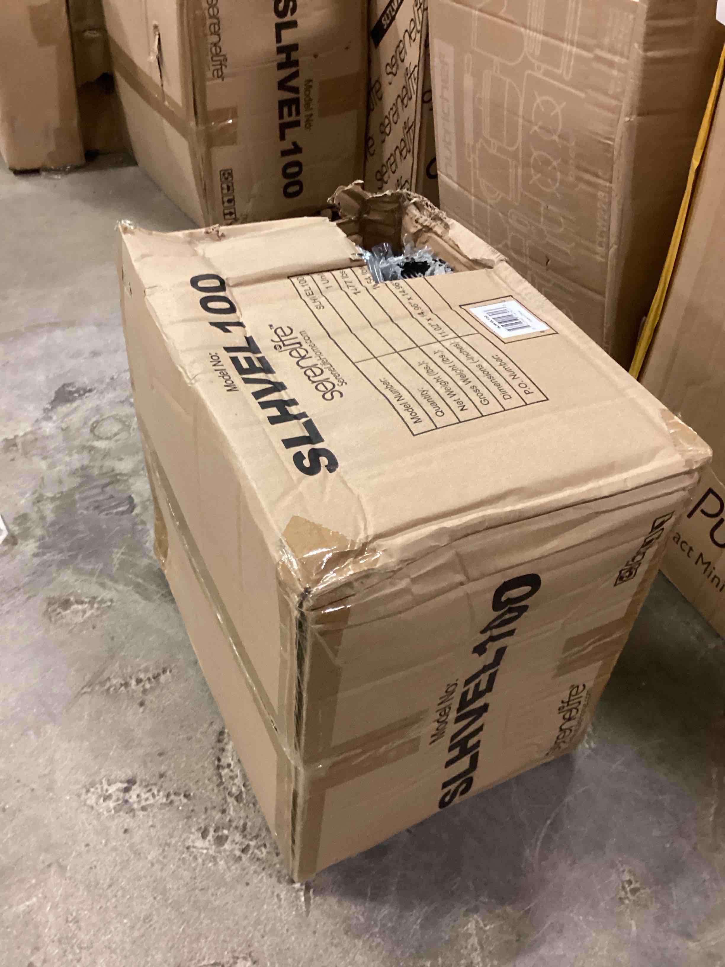https://s3.amazonaws.com/lotting-images-prod/bidfta/BRN1470659_1756844277105.jpeg