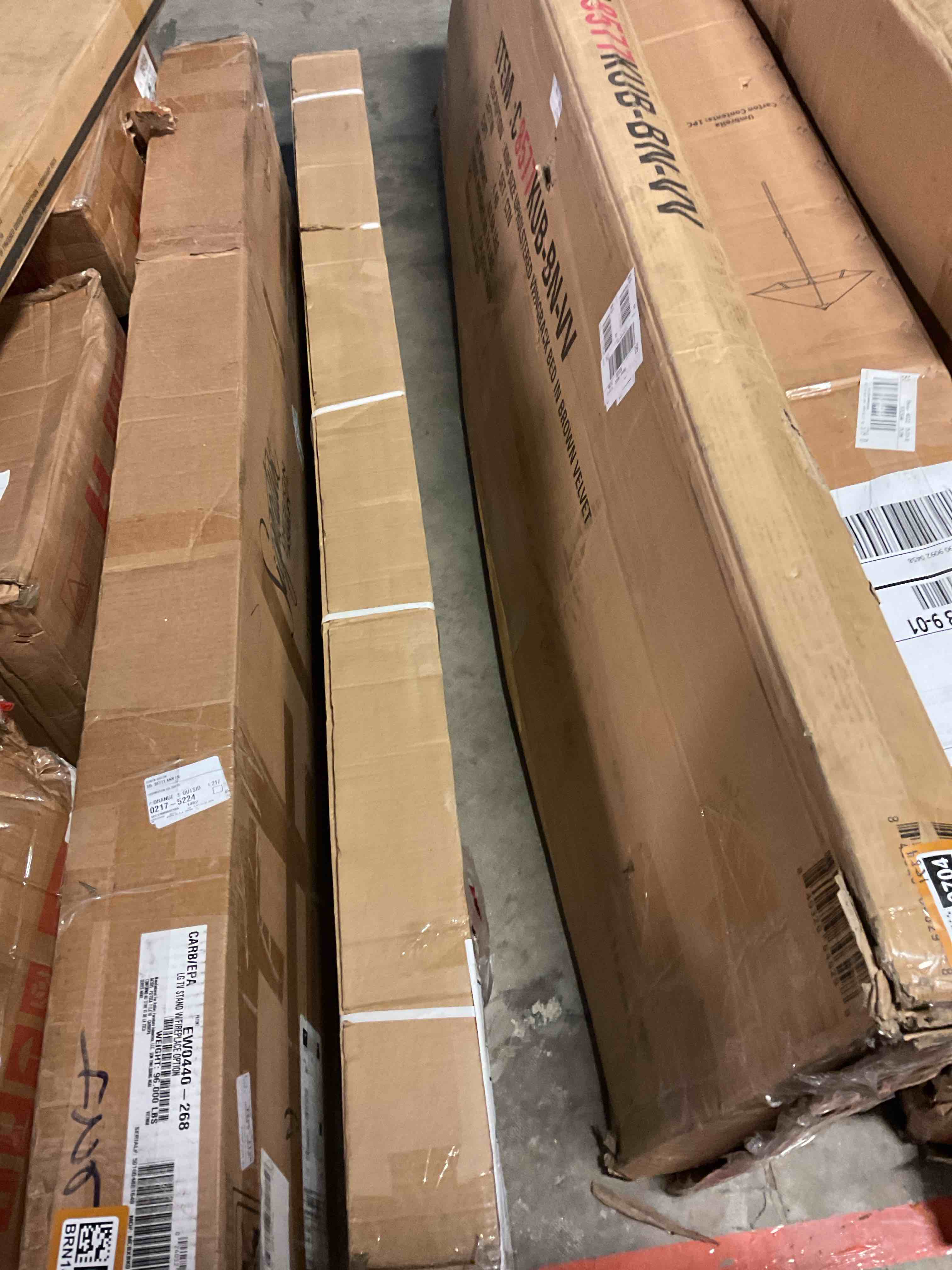https://s3.amazonaws.com/lotting-images-prod/bidfta/BRN1470710_1756910776719.jpeg