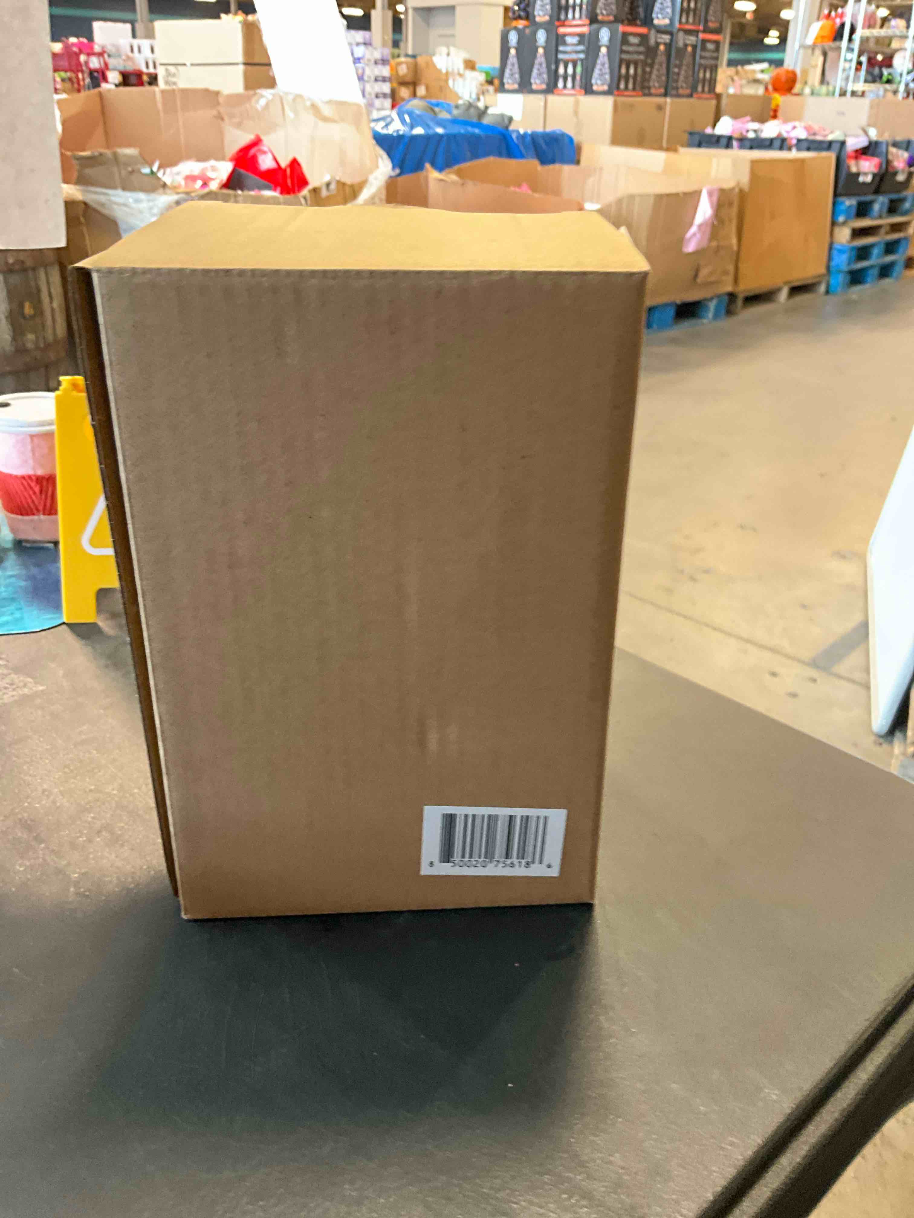 https://s3.amazonaws.com/lotting-images-prod/bidfta/BRN1470932_1758049034556.jpeg