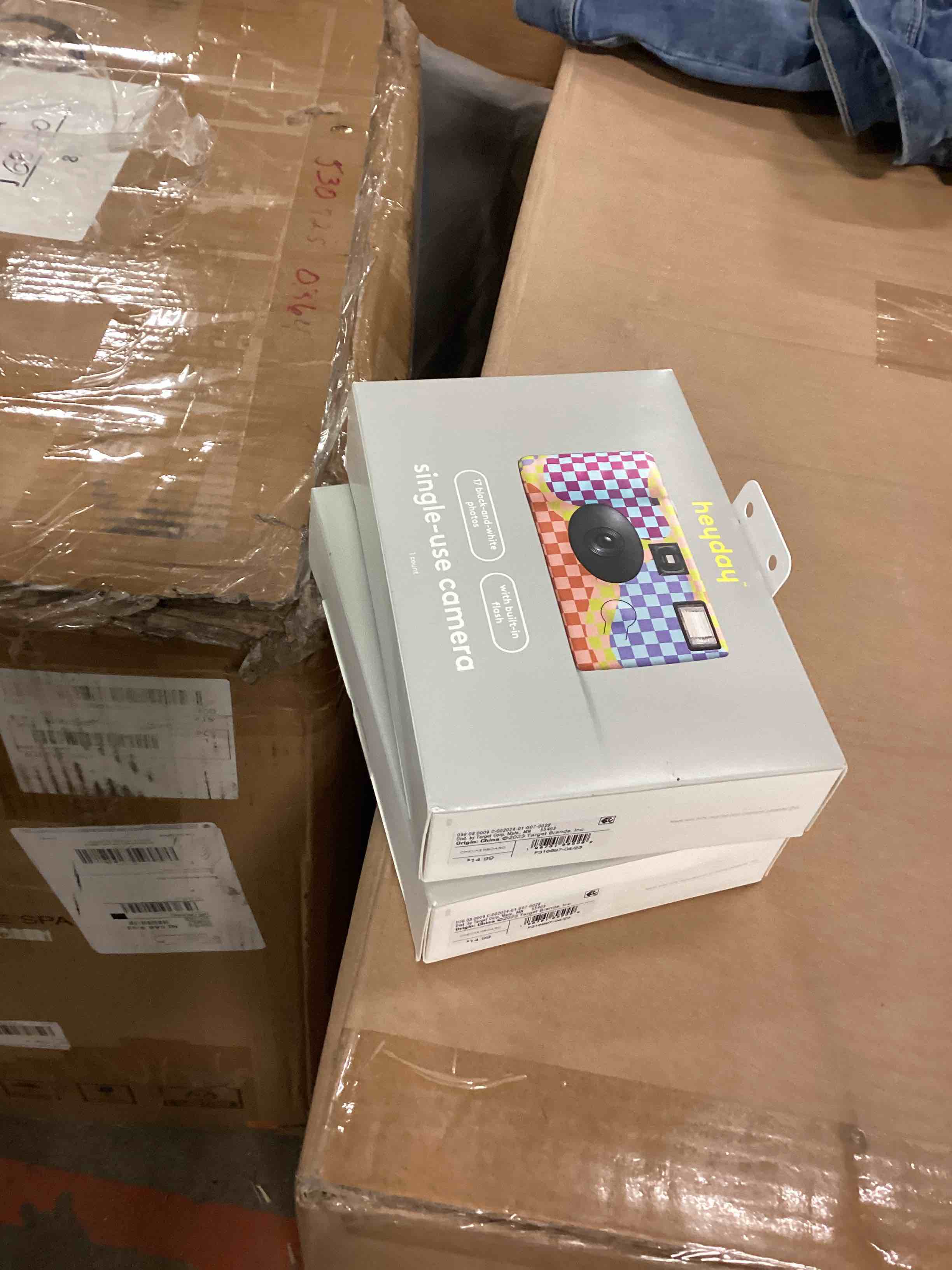 https://s3.amazonaws.com/lotting-images-prod/bidfta/BRN1474064_1744037269519.jpeg