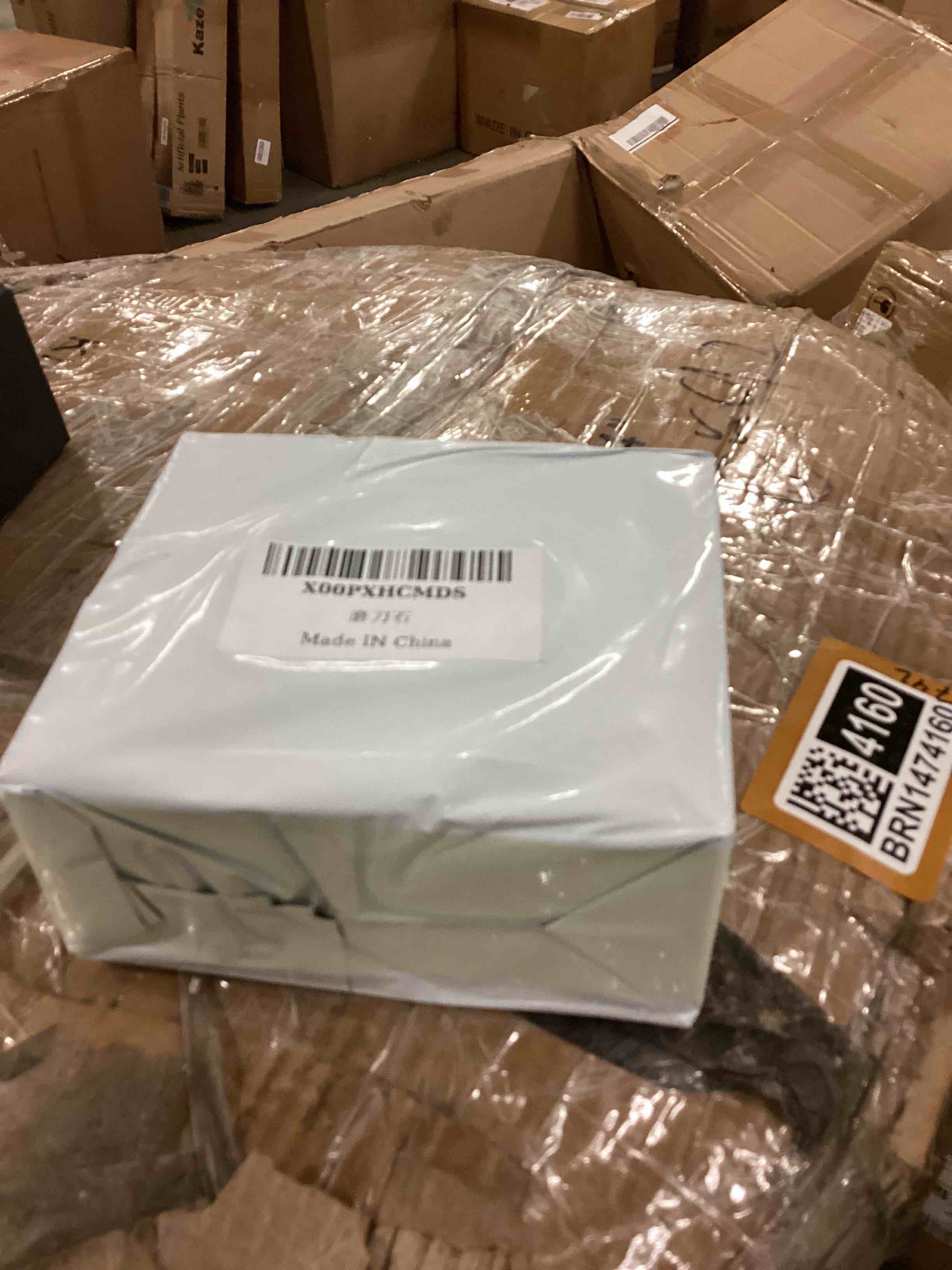 https://s3.amazonaws.com/lotting-images-prod/bidfta/BRN1474158_1744131432818.jpeg