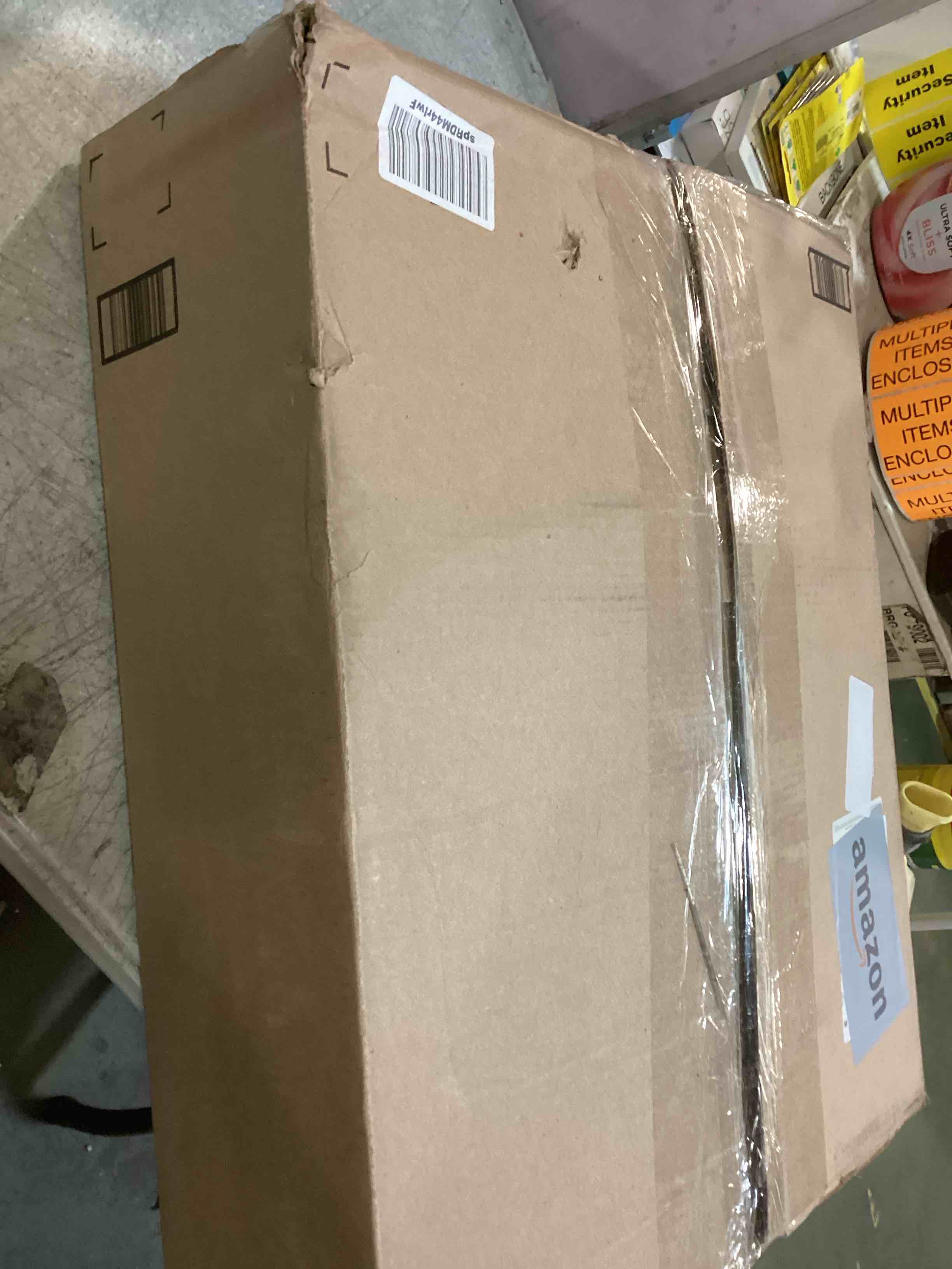 https://s3.amazonaws.com/lotting-images-prod/bidfta/BRN1484561_1734184331995.jpeg