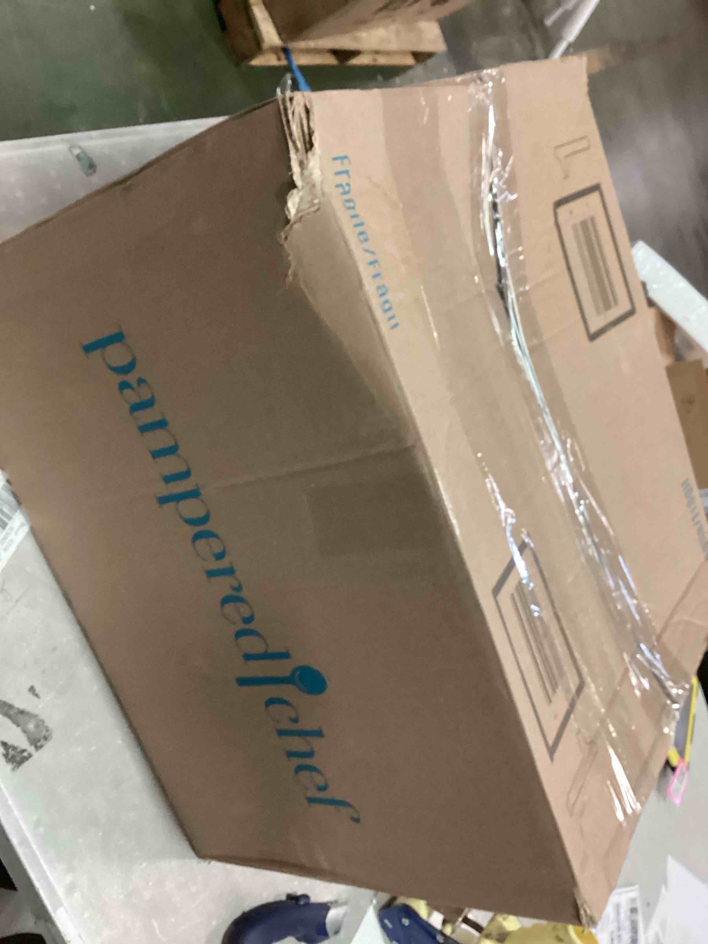 https://s3.amazonaws.com/lotting-images-prod/bidfta/BRN1485400_1734622962056.jpeg