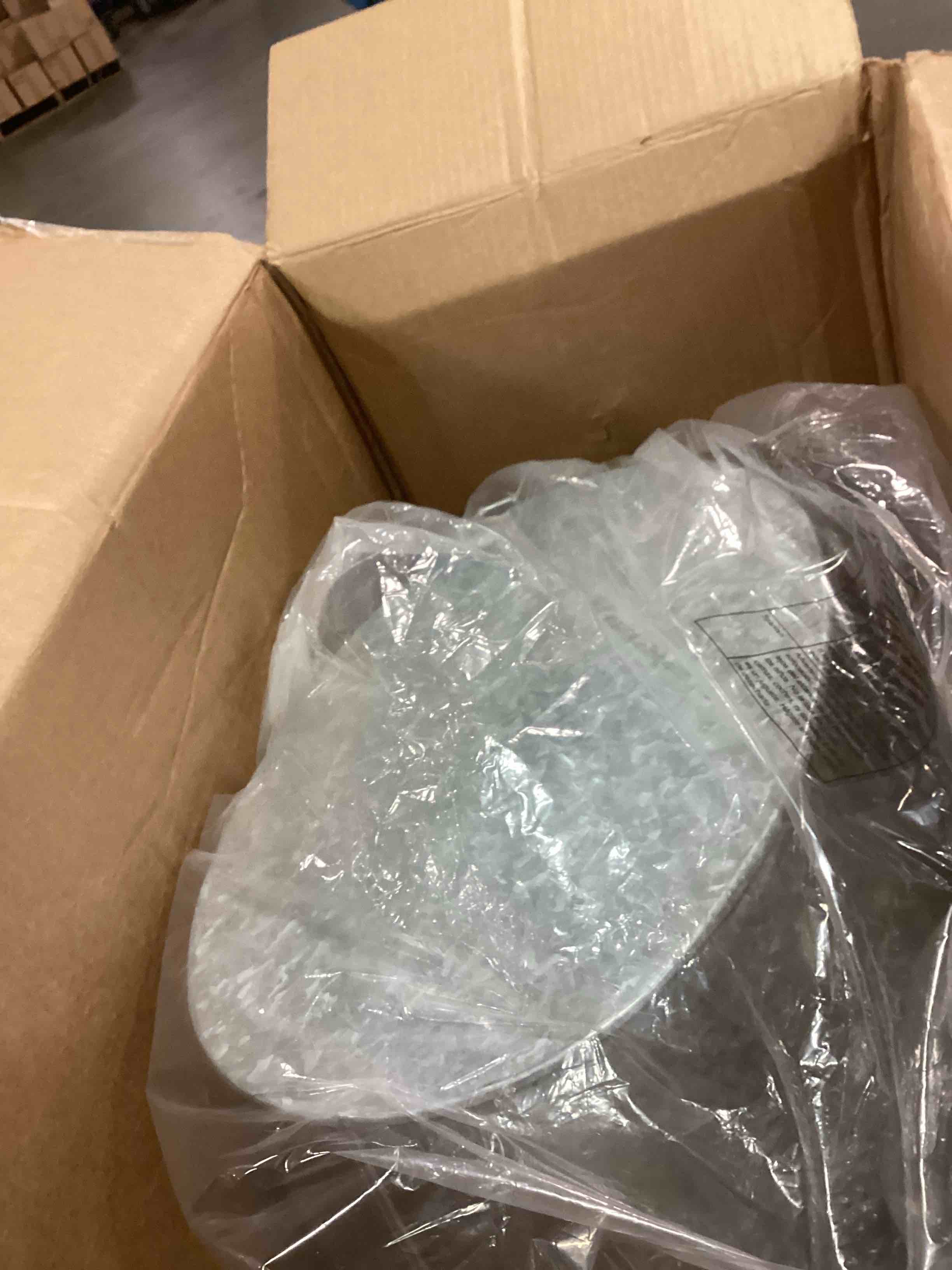 https://s3.amazonaws.com/lotting-images-prod/bidfta/BRN1485461_1734632633504.jpeg