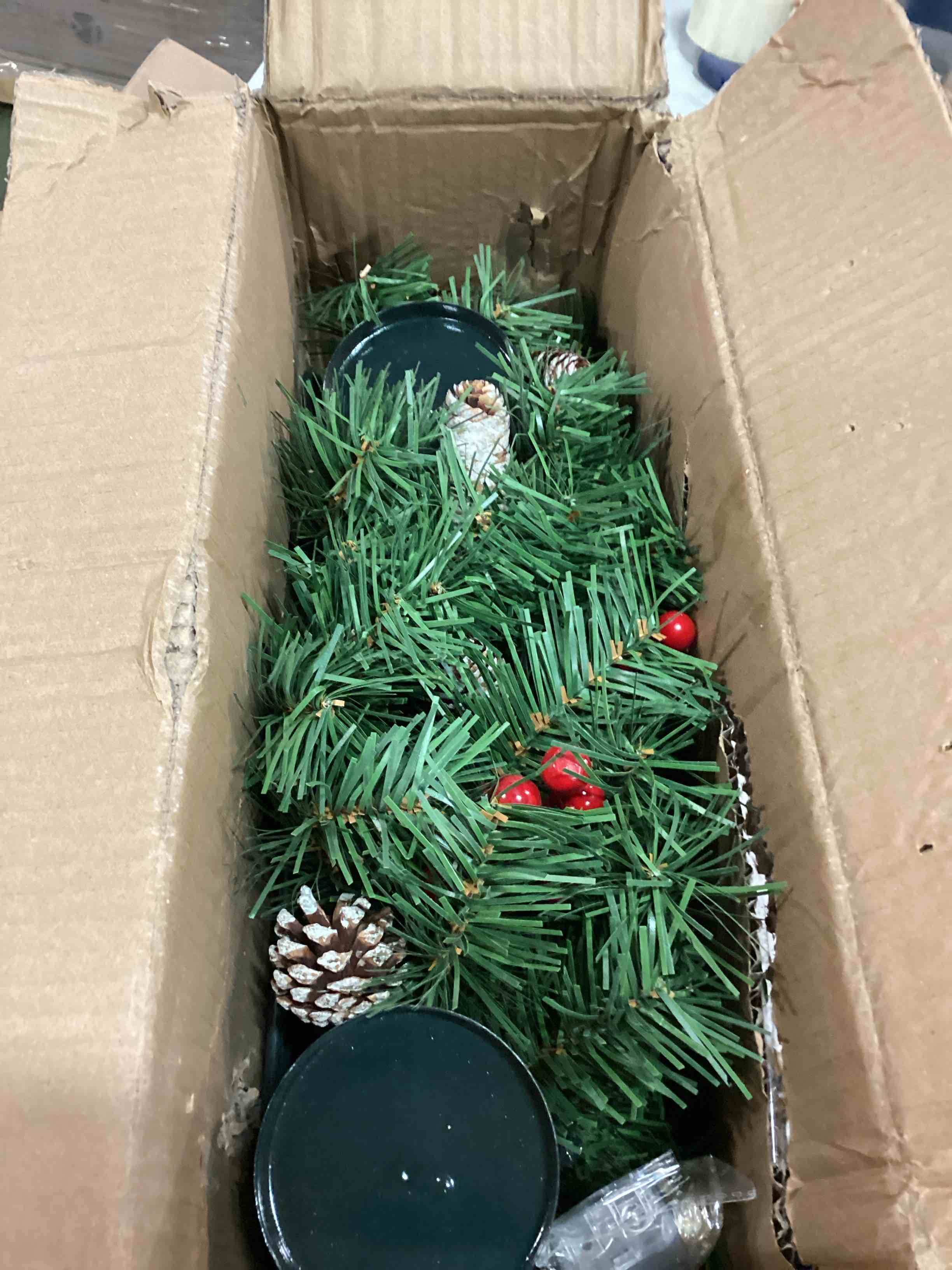 https://s3.amazonaws.com/lotting-images-prod/bidfta/BRN1485683_1734722486336.jpeg