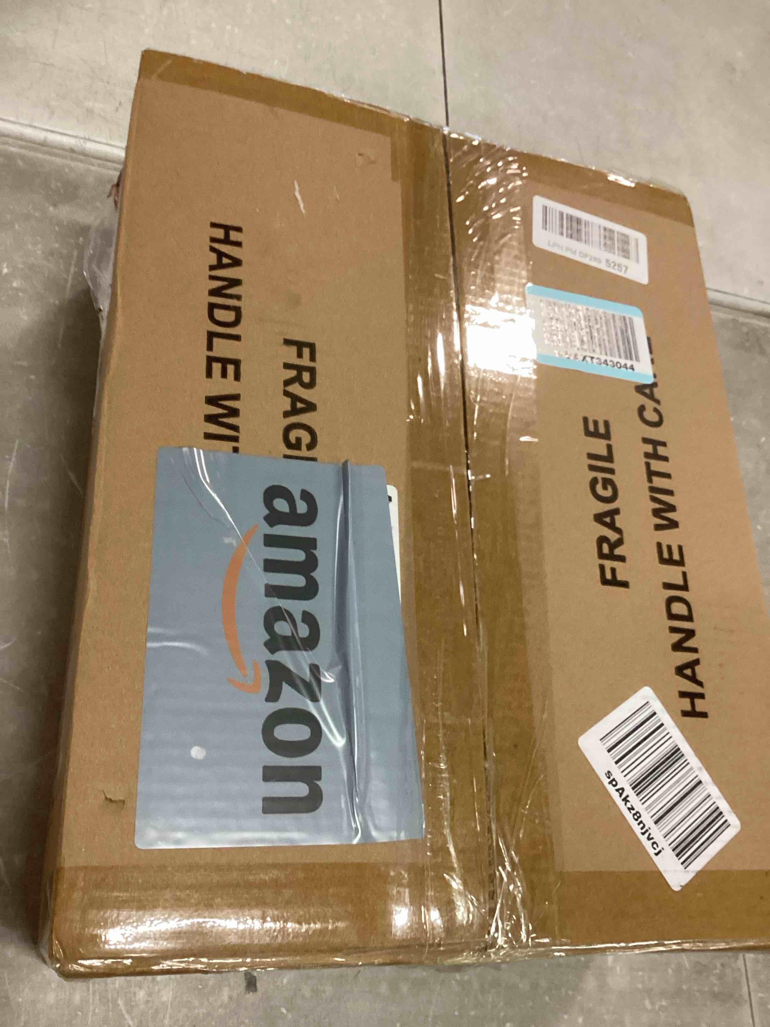 https://s3.amazonaws.com/lotting-images-prod/bidfta/BRN1485985_1734976174545.jpeg