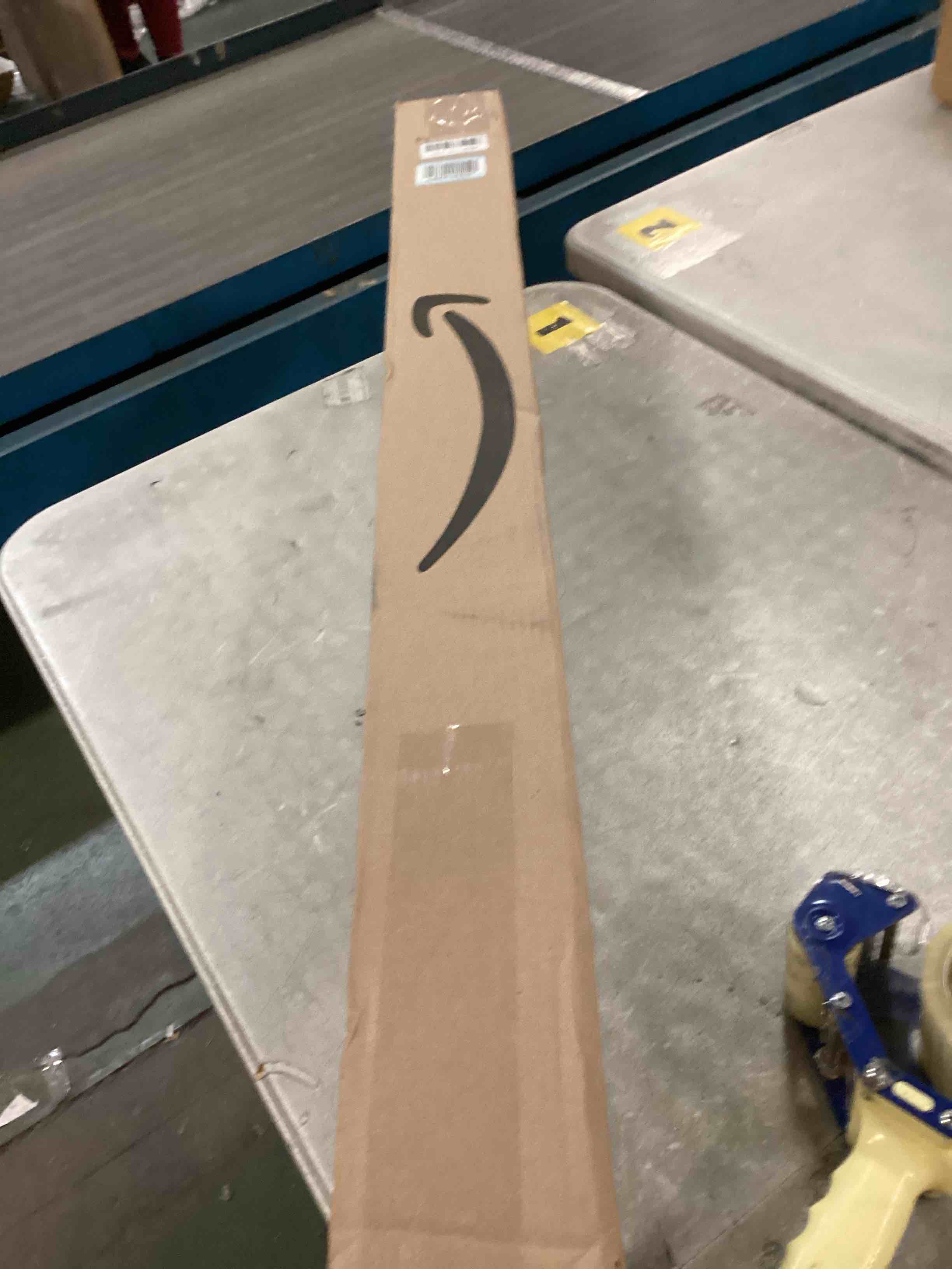 https://s3.amazonaws.com/lotting-images-prod/bidfta/BRN1486798_1732912097287.jpeg