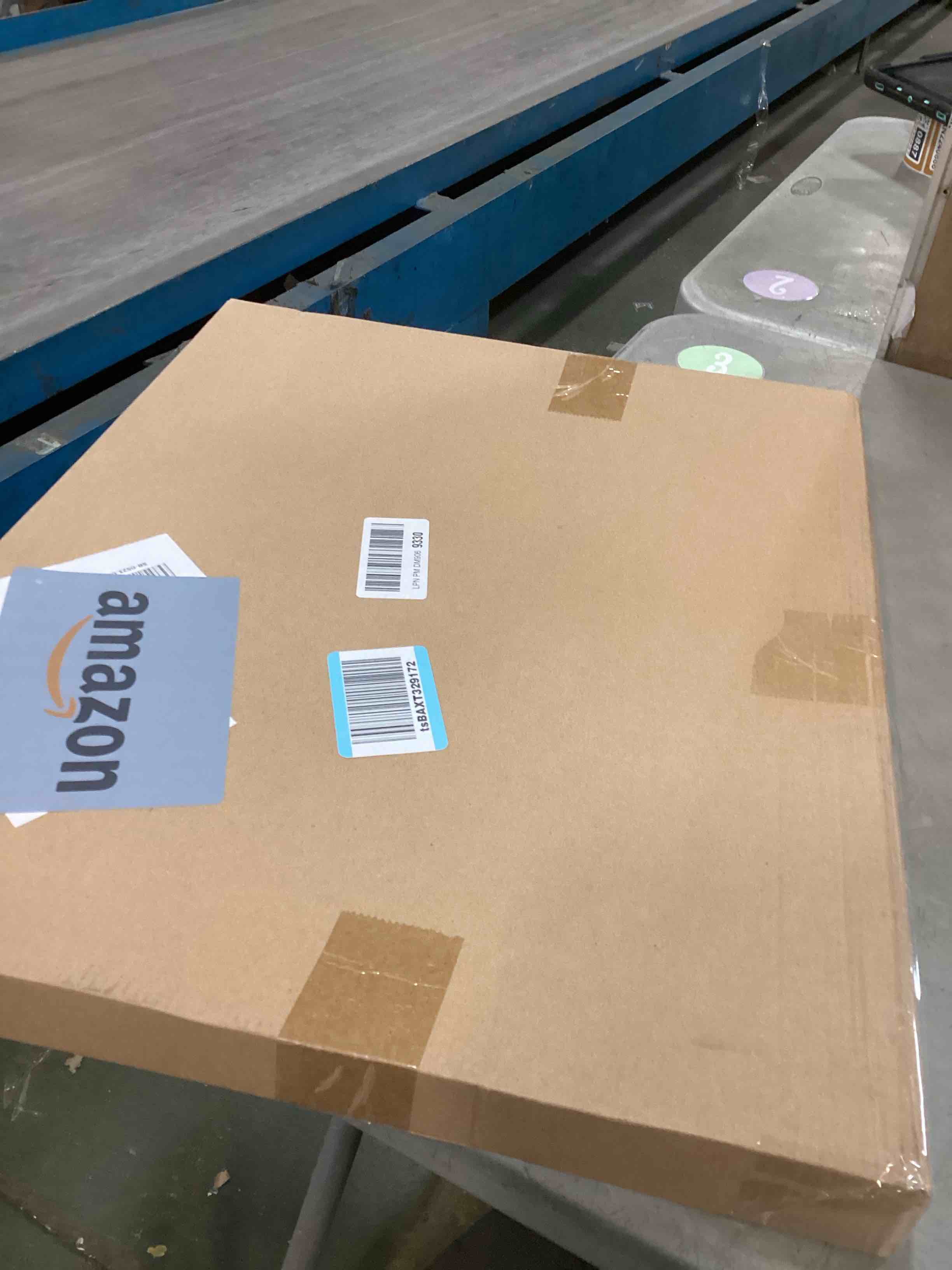 https://s3.amazonaws.com/lotting-images-prod/bidfta/BRN1489868_1740584044846.jpeg