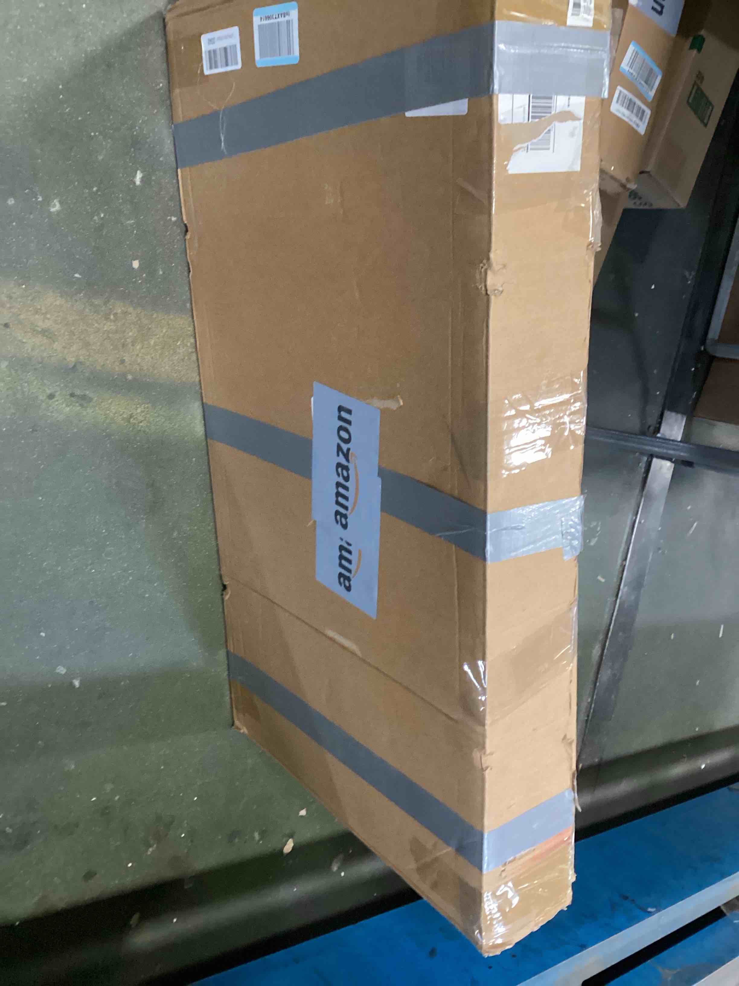 https://s3.amazonaws.com/lotting-images-prod/bidfta/BRN1490637_1741022848240.jpeg