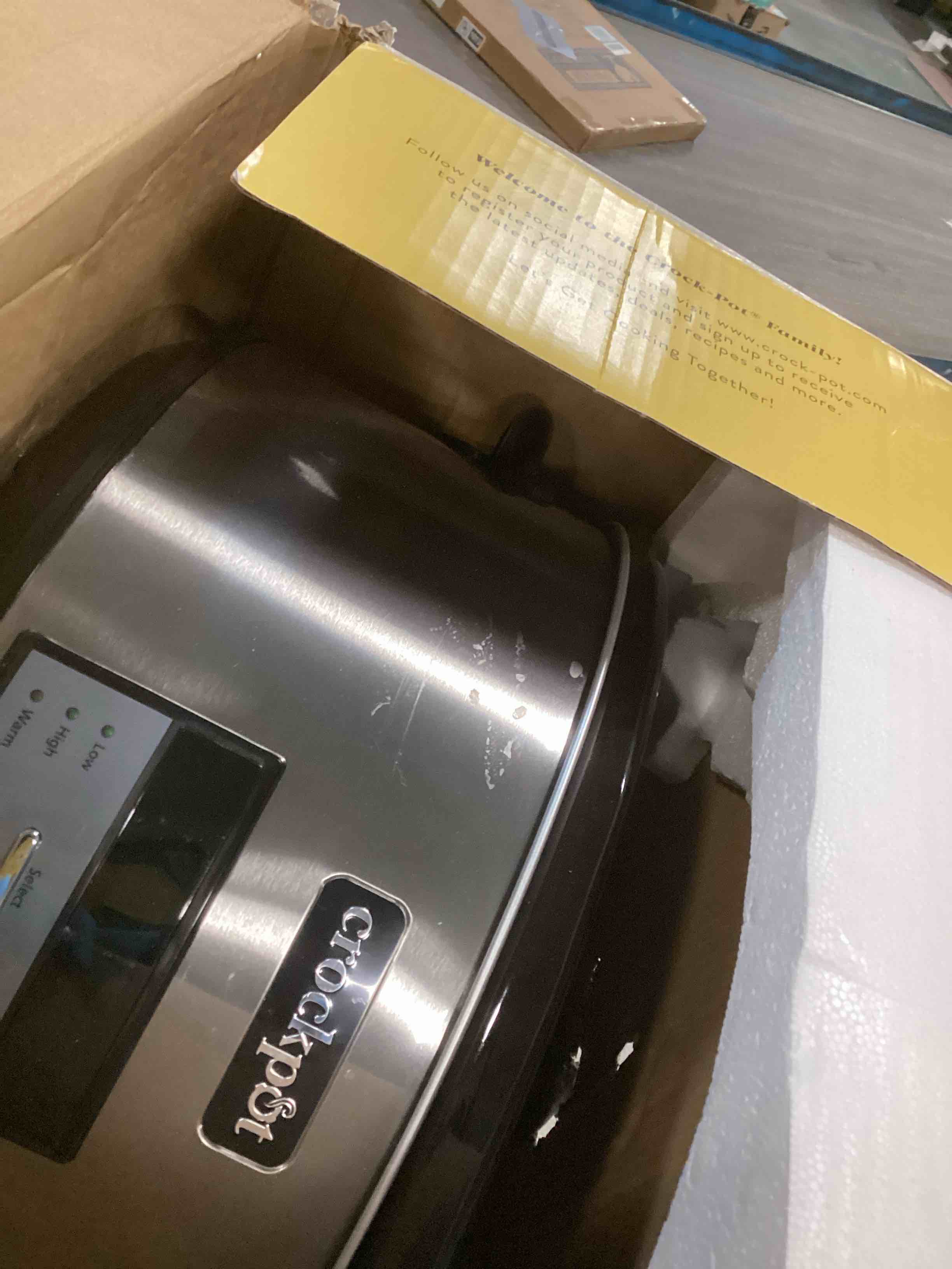 https://s3.amazonaws.com/lotting-images-prod/bidfta/BRN1490907_1741115948119.jpeg