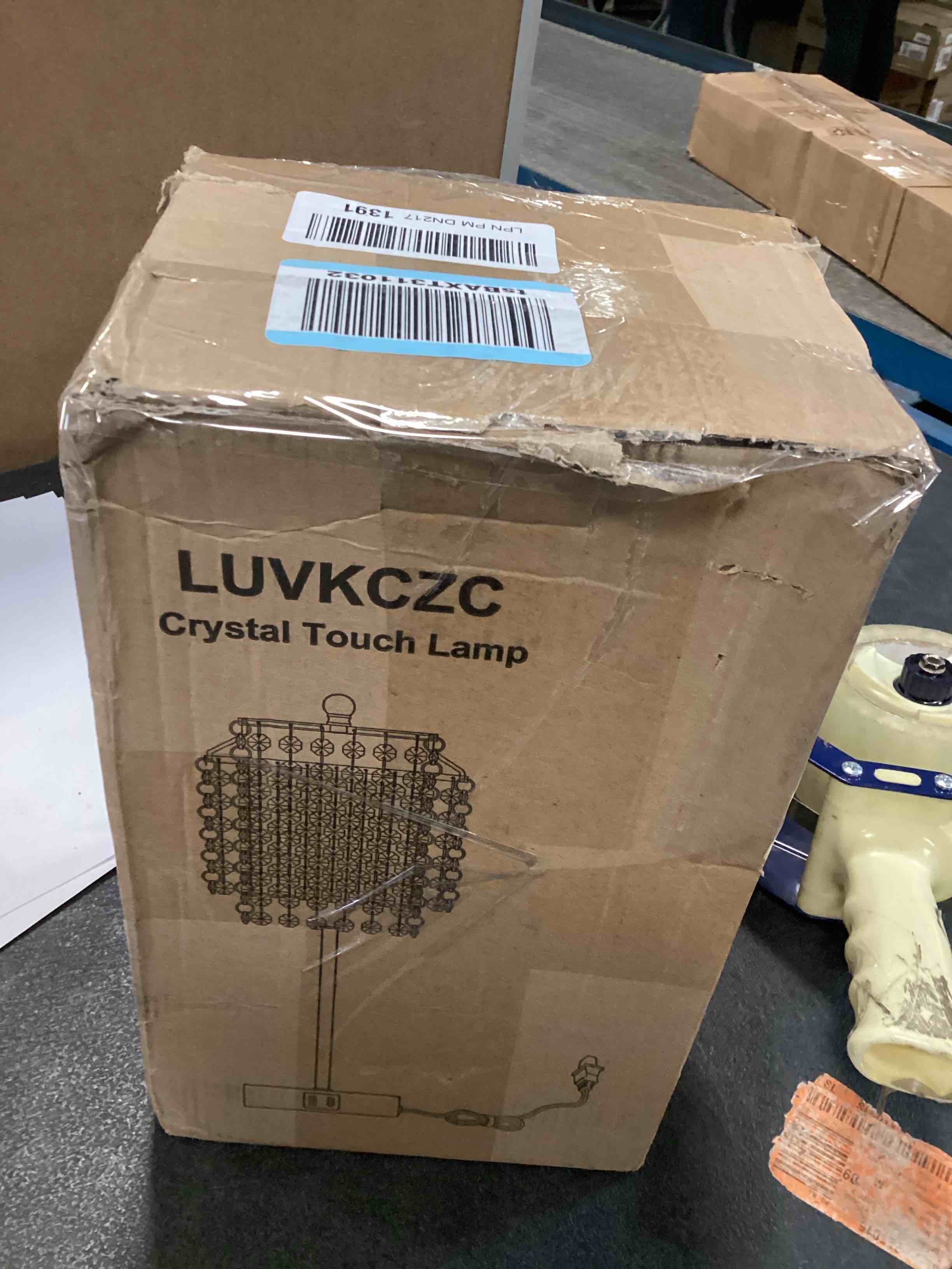 https://s3.amazonaws.com/lotting-images-prod/bidfta/BRN1490980_1741182017683.jpeg