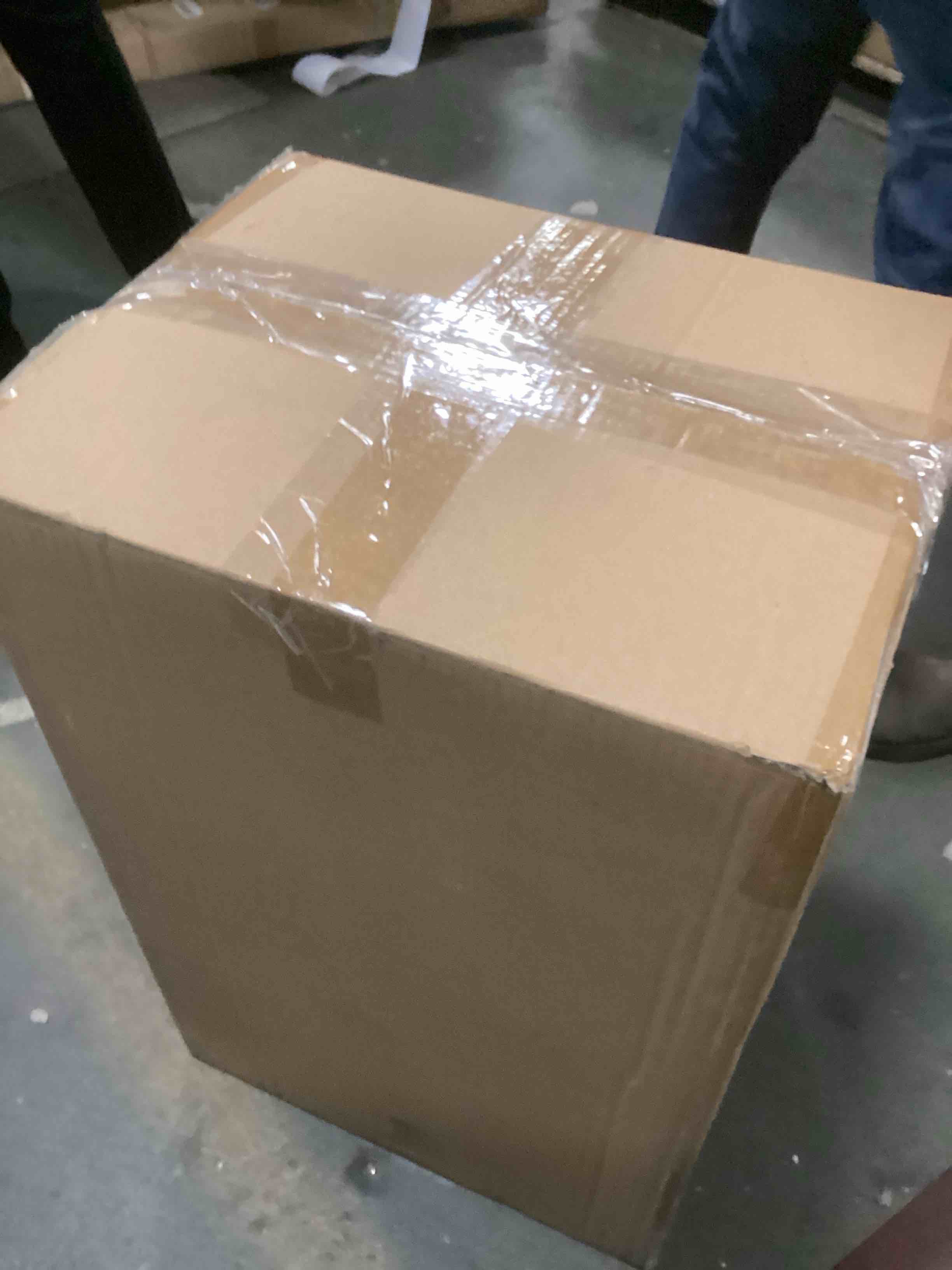 https://s3.amazonaws.com/lotting-images-prod/bidfta/BRN1491468_1741357353575.jpeg