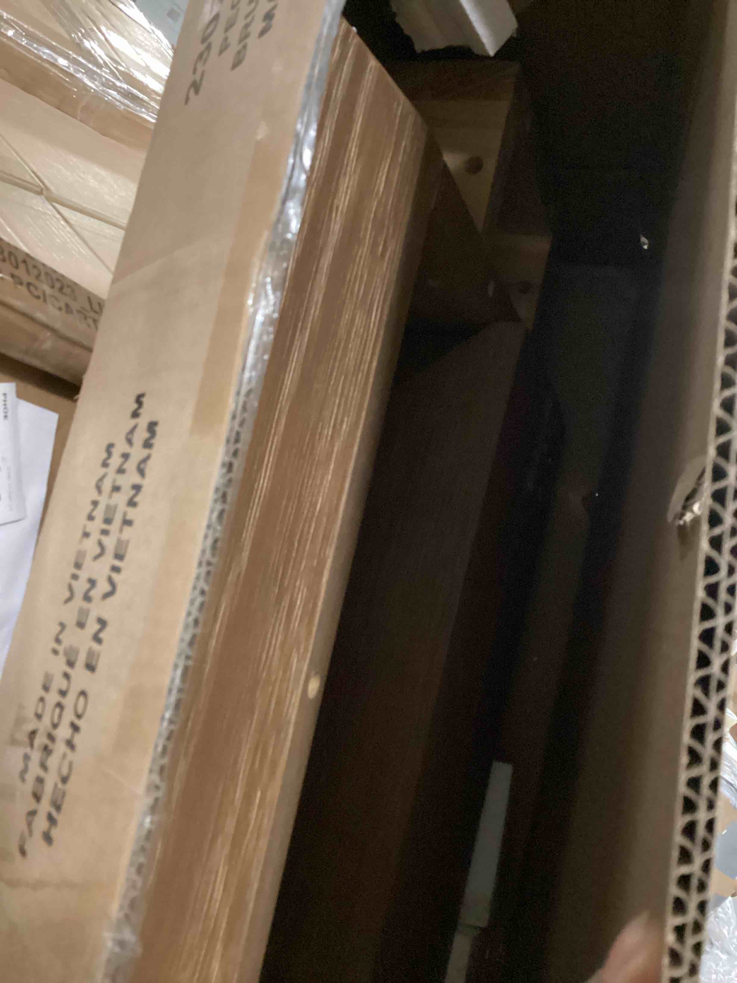 Condition photo showing Good Condition for Linzy 6-Person Pine Solid Wood Dining Set