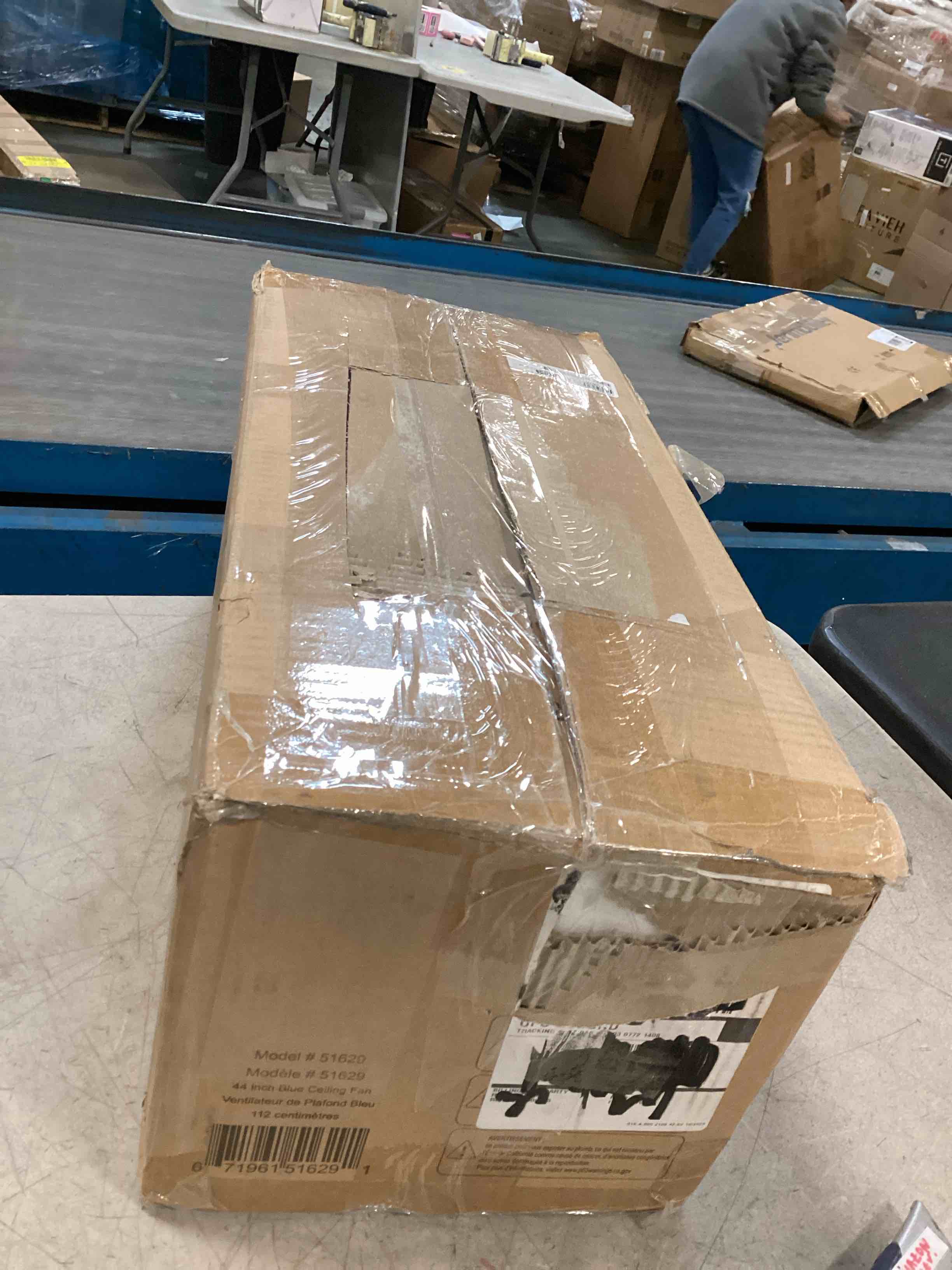 https://s3.amazonaws.com/lotting-images-prod/bidfta/BRN1493670_1734136389409.jpeg