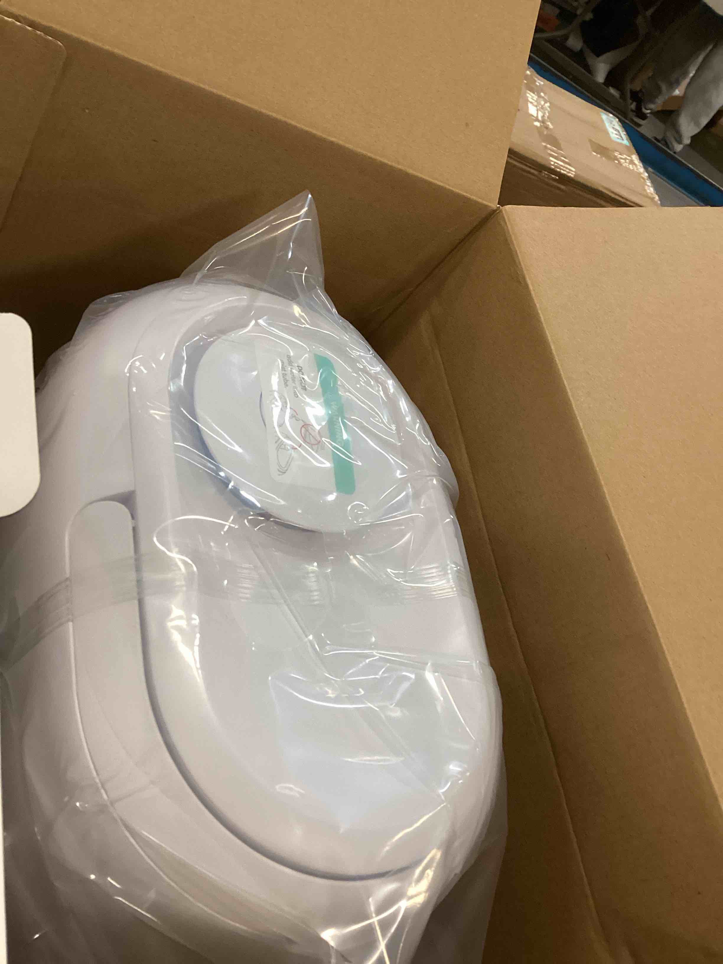 https://s3.amazonaws.com/lotting-images-prod/bidfta/BRN1494546_1734654315329.jpeg