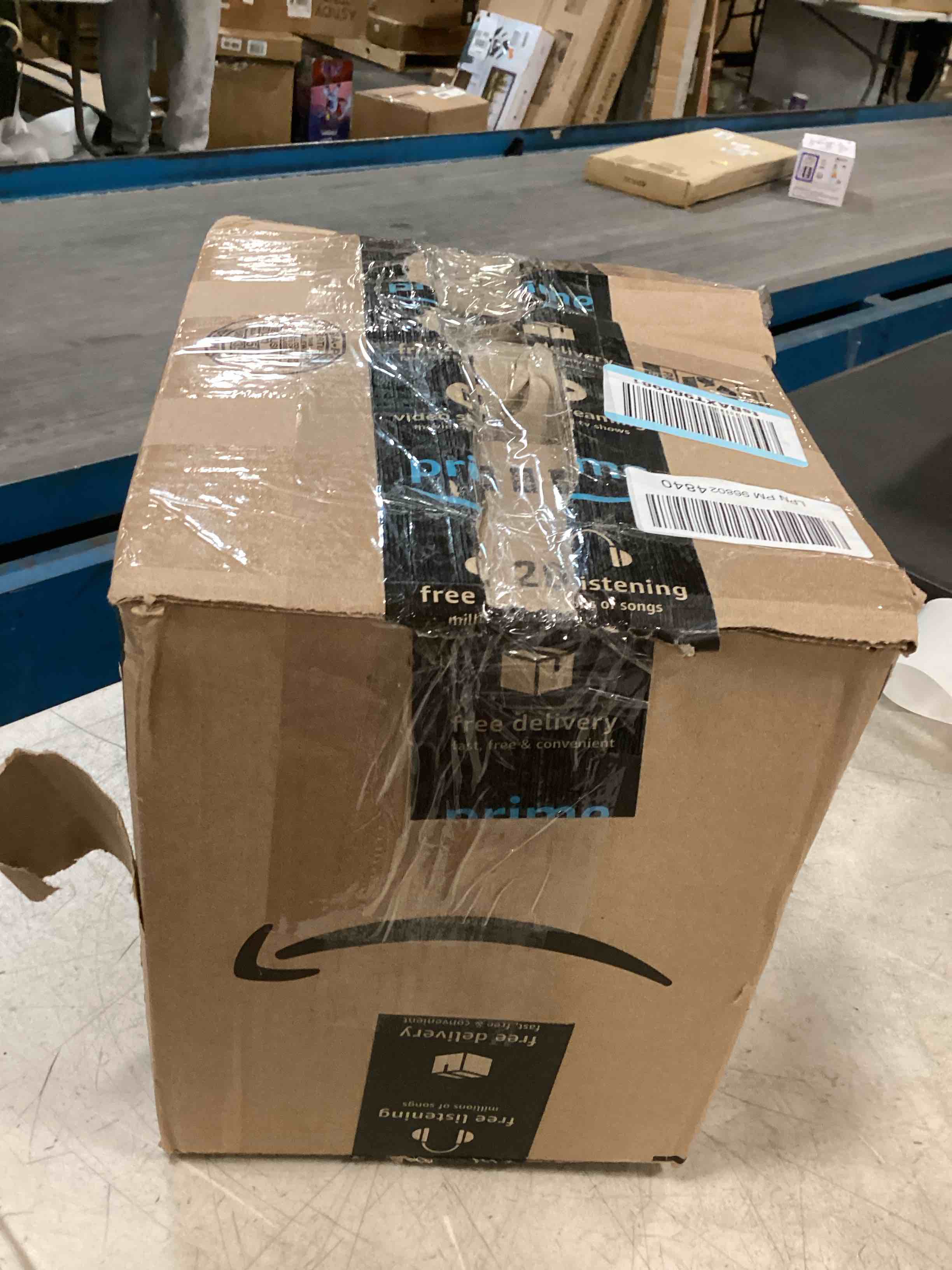 https://s3.amazonaws.com/lotting-images-prod/bidfta/BRN1494561_1734655839801.jpeg
