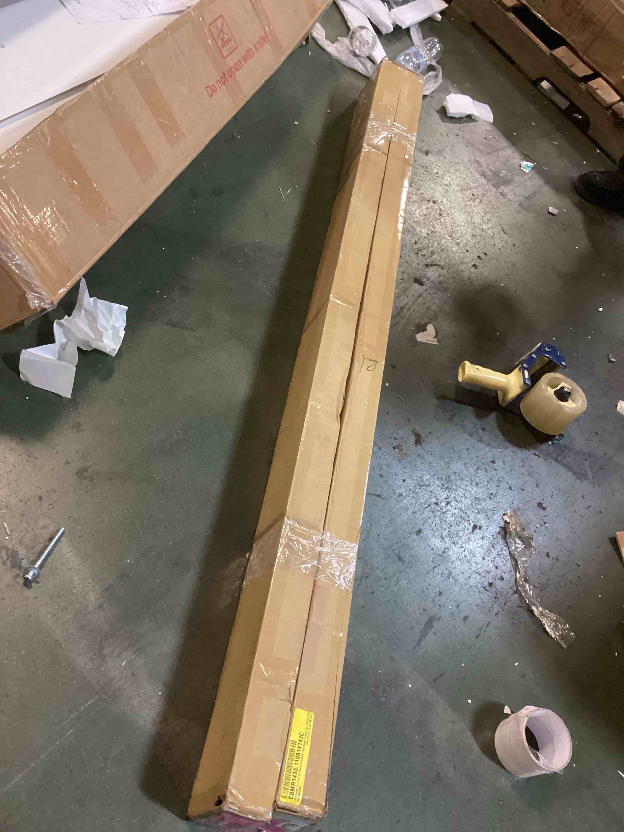 https://s3.amazonaws.com/lotting-images-prod/bidfta/BRN1494751_1734761457147.jpeg