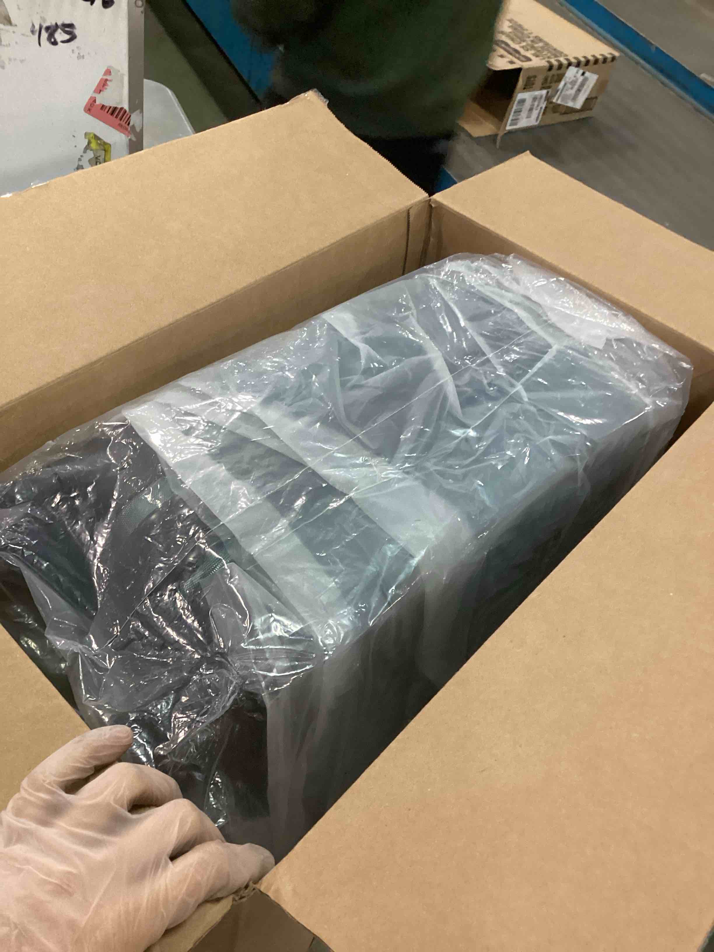 https://s3.amazonaws.com/lotting-images-prod/bidfta/BRN1495037_1733749117633.jpeg