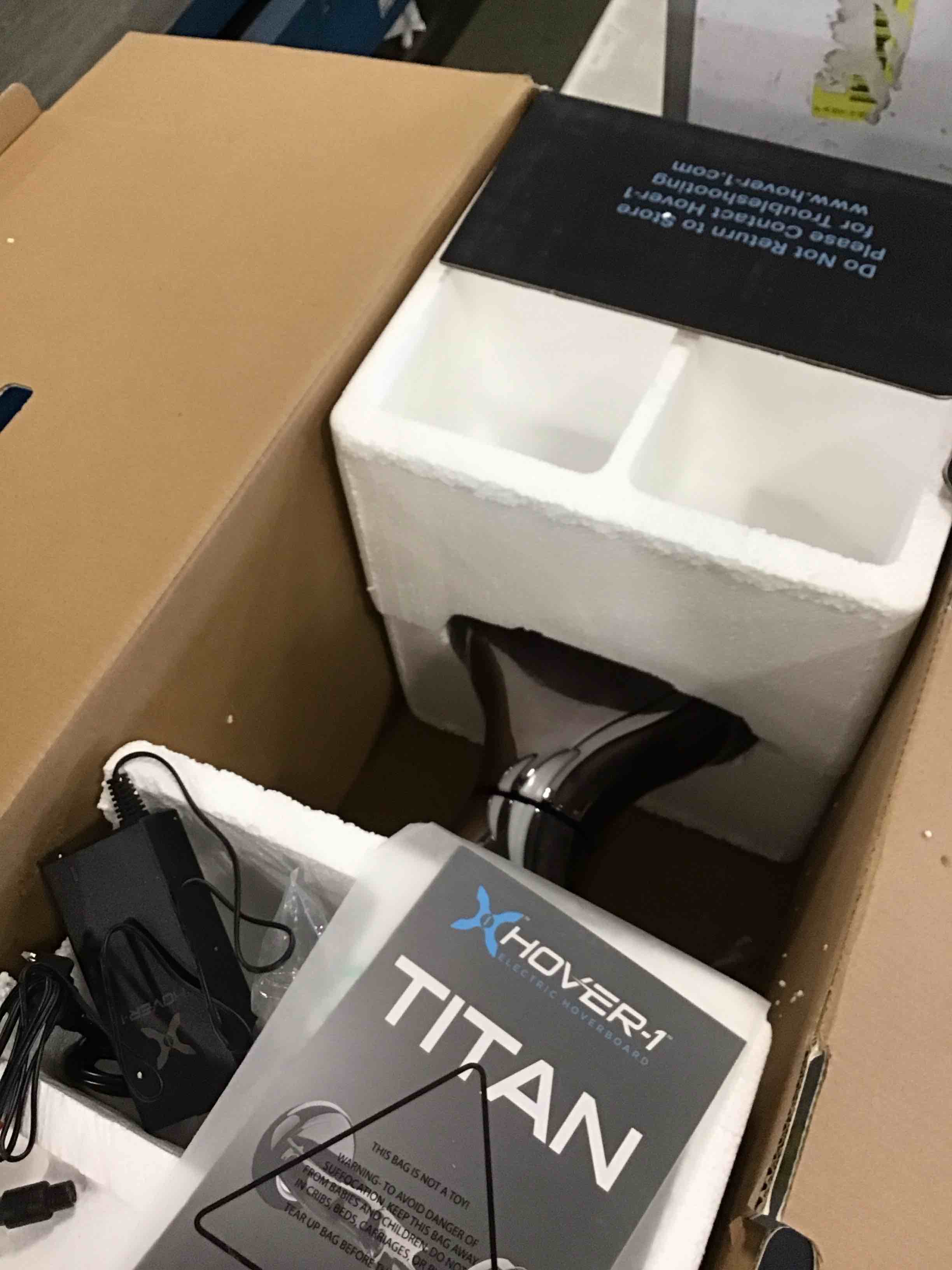https://s3.amazonaws.com/lotting-images-prod/bidfta/BRN1496822_1735575451354.jpeg