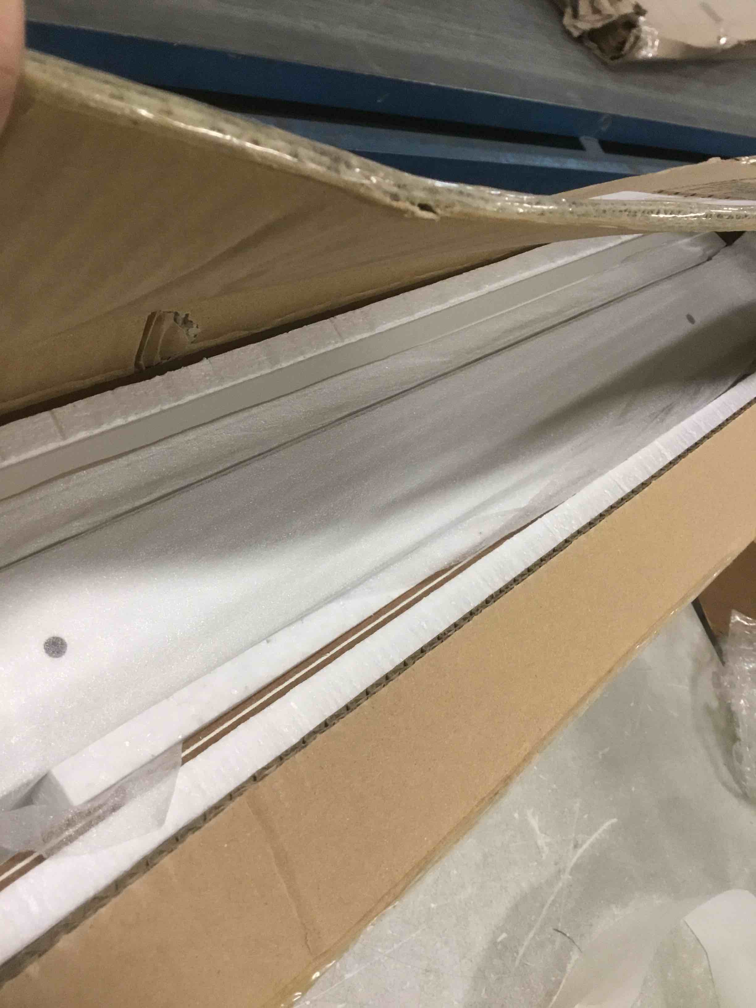 https://s3.amazonaws.com/lotting-images-prod/bidfta/BRN1497050_1735614889507.jpeg