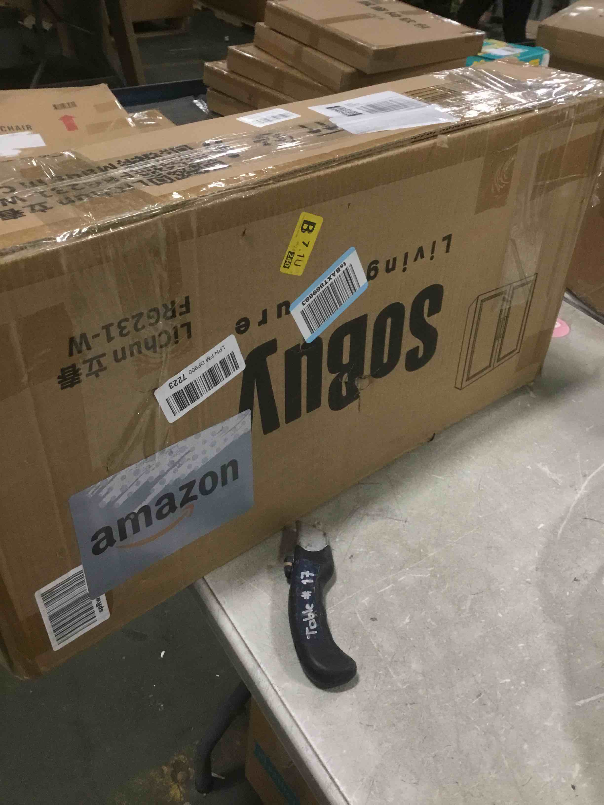 https://s3.amazonaws.com/lotting-images-prod/bidfta/BRN1497050_1735614926334.jpeg