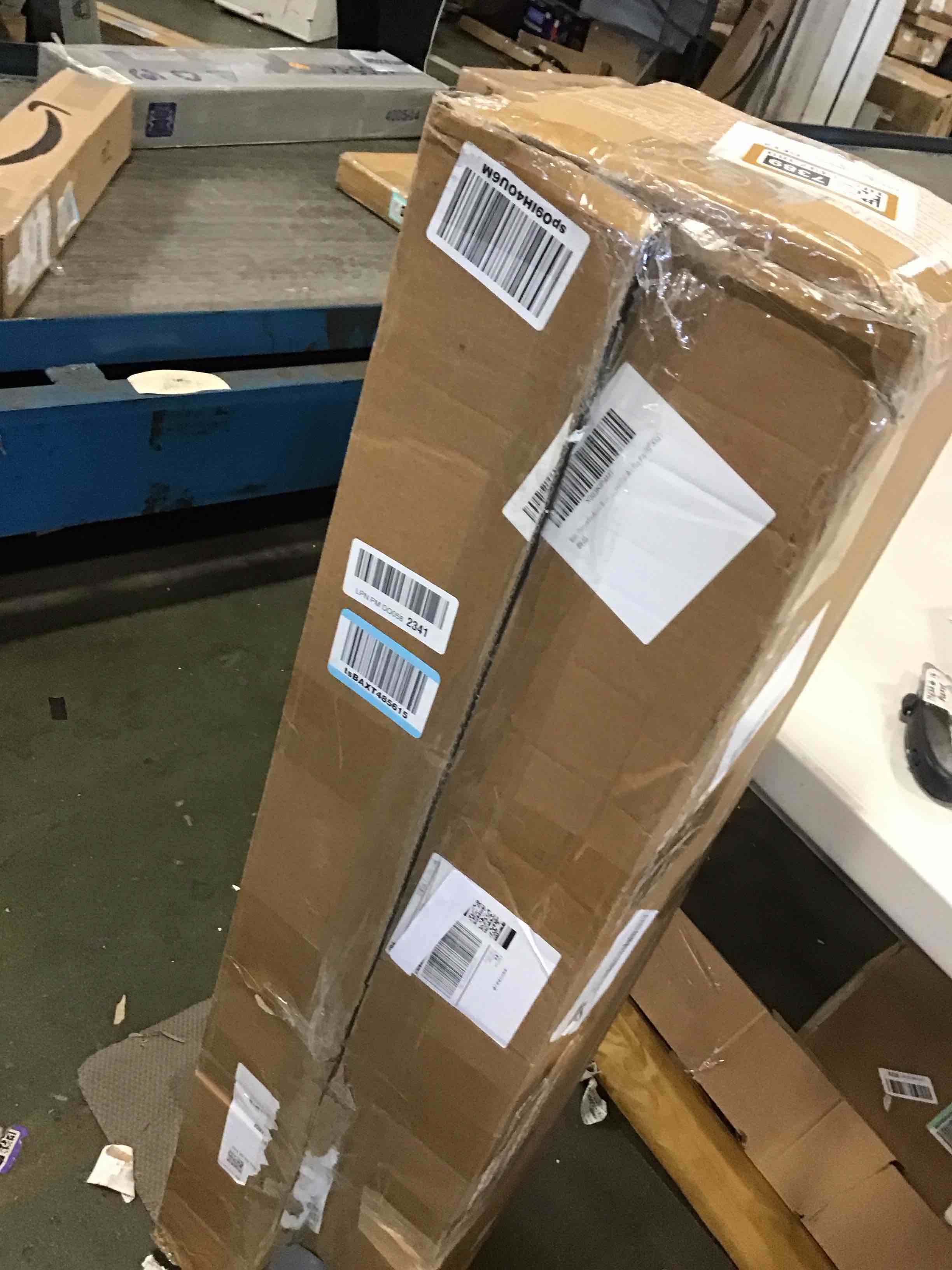 https://s3.amazonaws.com/lotting-images-prod/bidfta/BRN1497389_1735837615819.jpeg