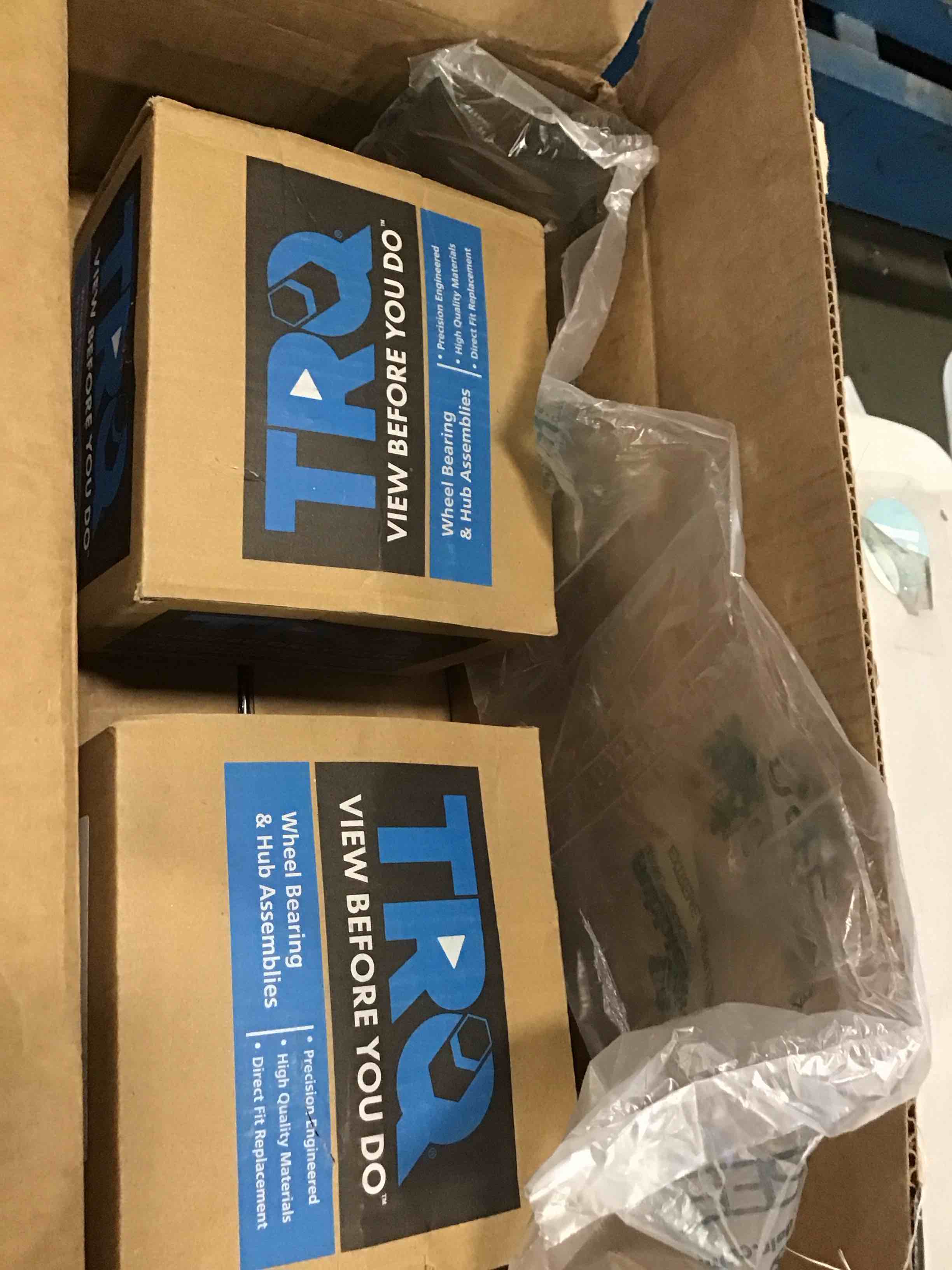 https://s3.amazonaws.com/lotting-images-prod/bidfta/BRN1497439_1735845295487.jpeg