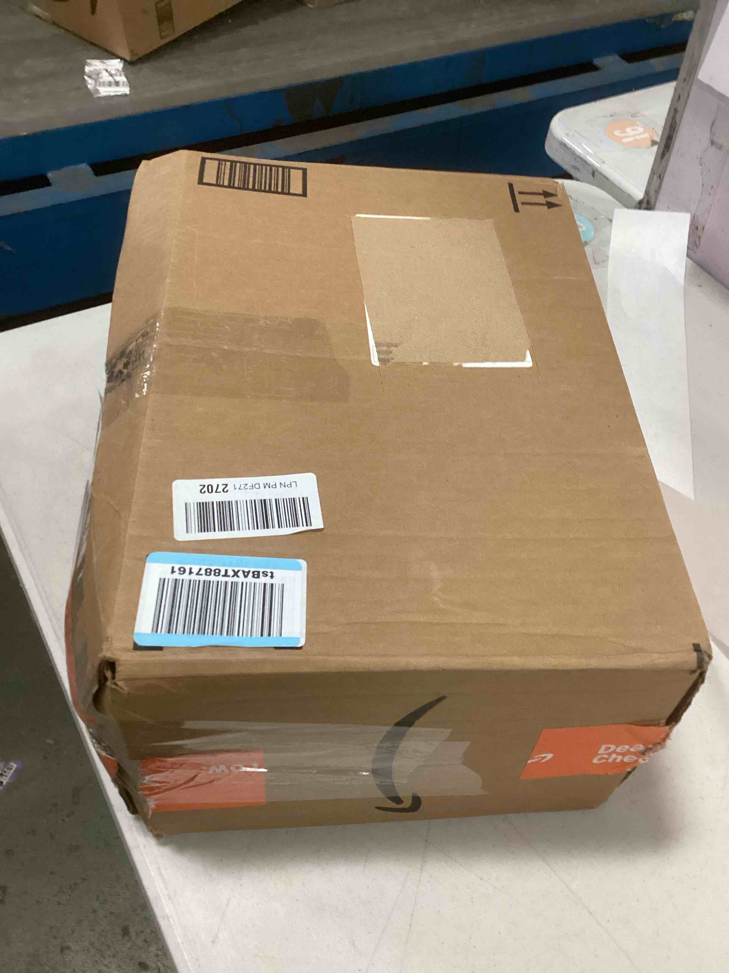 https://s3.amazonaws.com/lotting-images-prod/bidfta/BRN1497943_1736881264185.jpeg