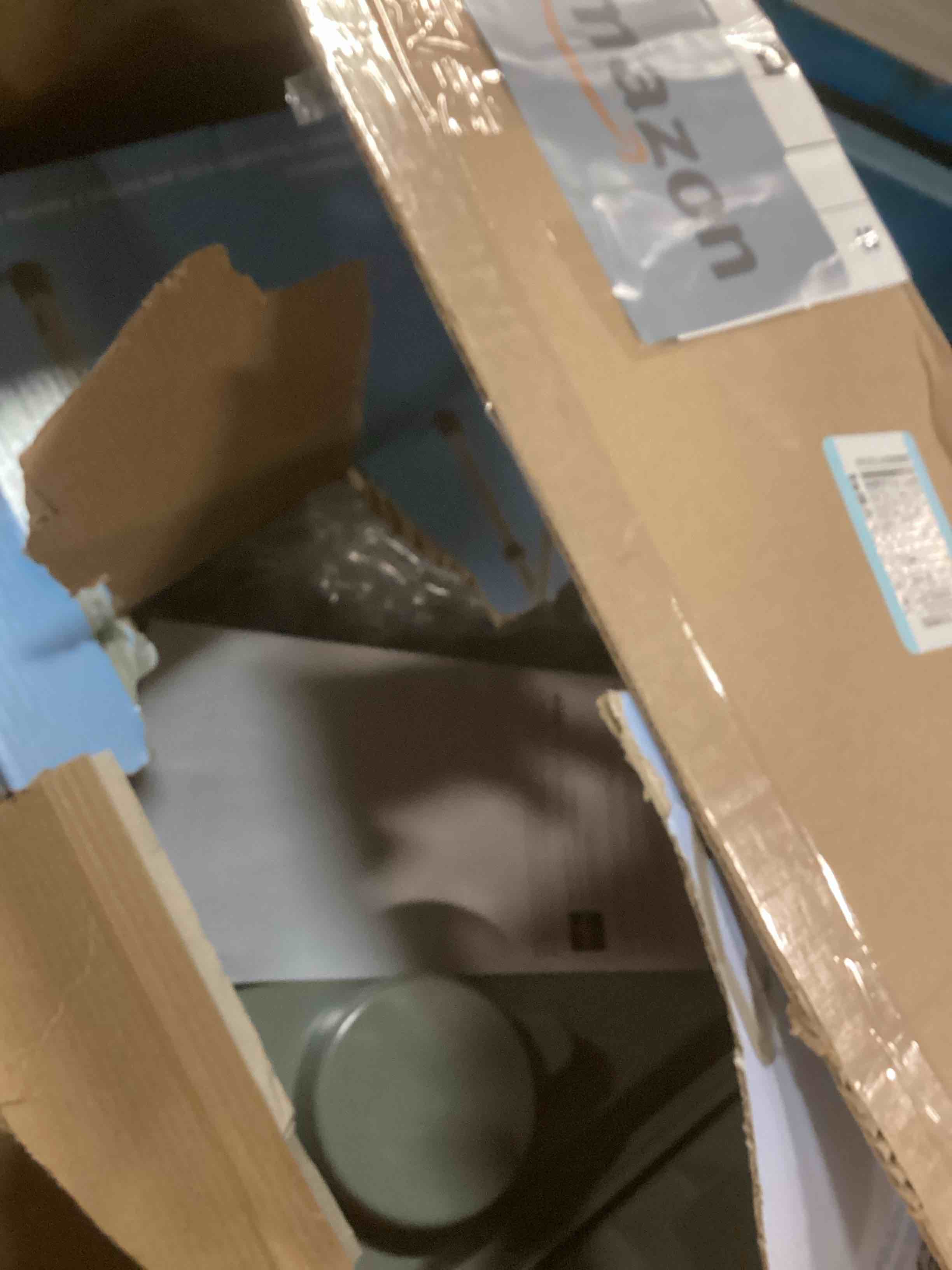 https://s3.amazonaws.com/lotting-images-prod/bidfta/BRN1498600_1733141966503.jpeg