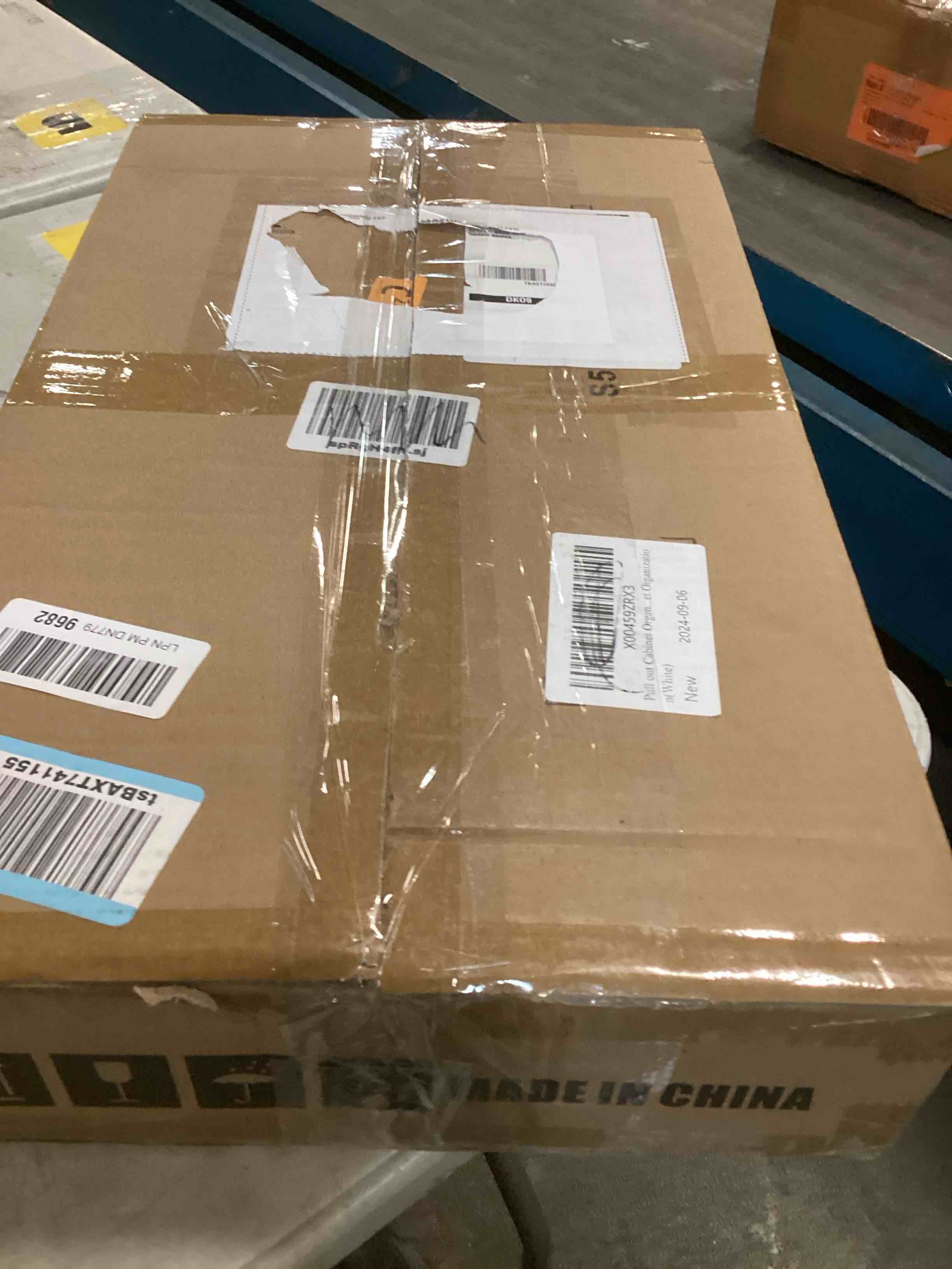 https://s3.amazonaws.com/lotting-images-prod/bidfta/BRN1499411_1734707919850.jpeg