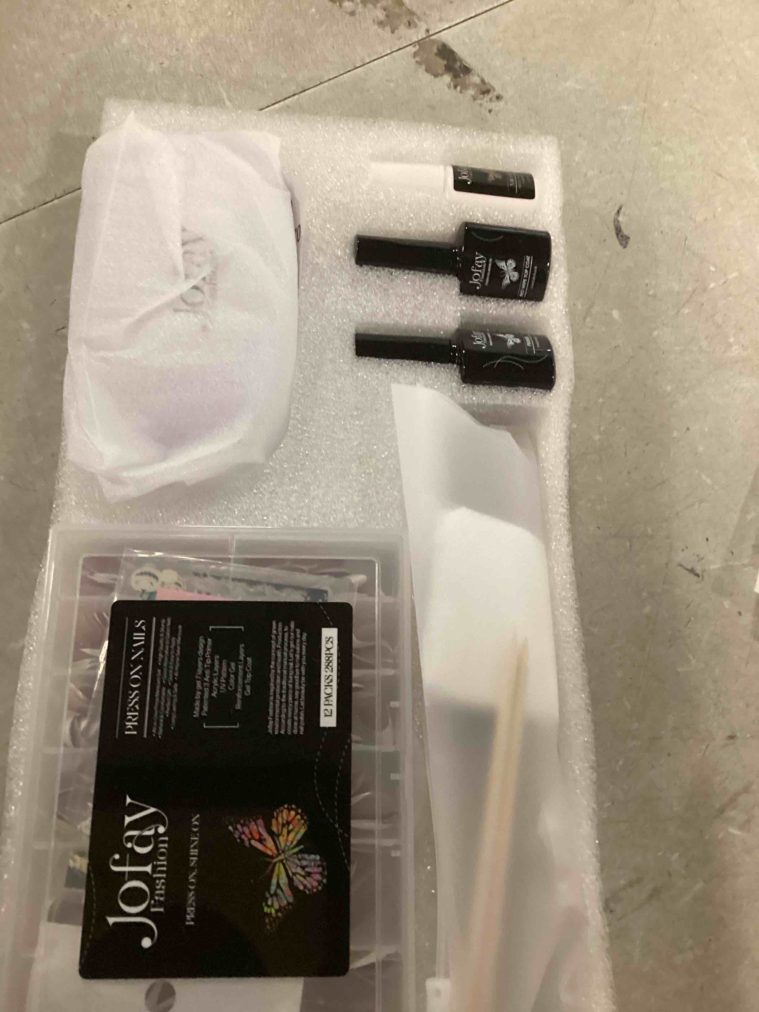 https://s3.amazonaws.com/lotting-images-prod/bidfta/BRN1500824_1736265276875.jpeg