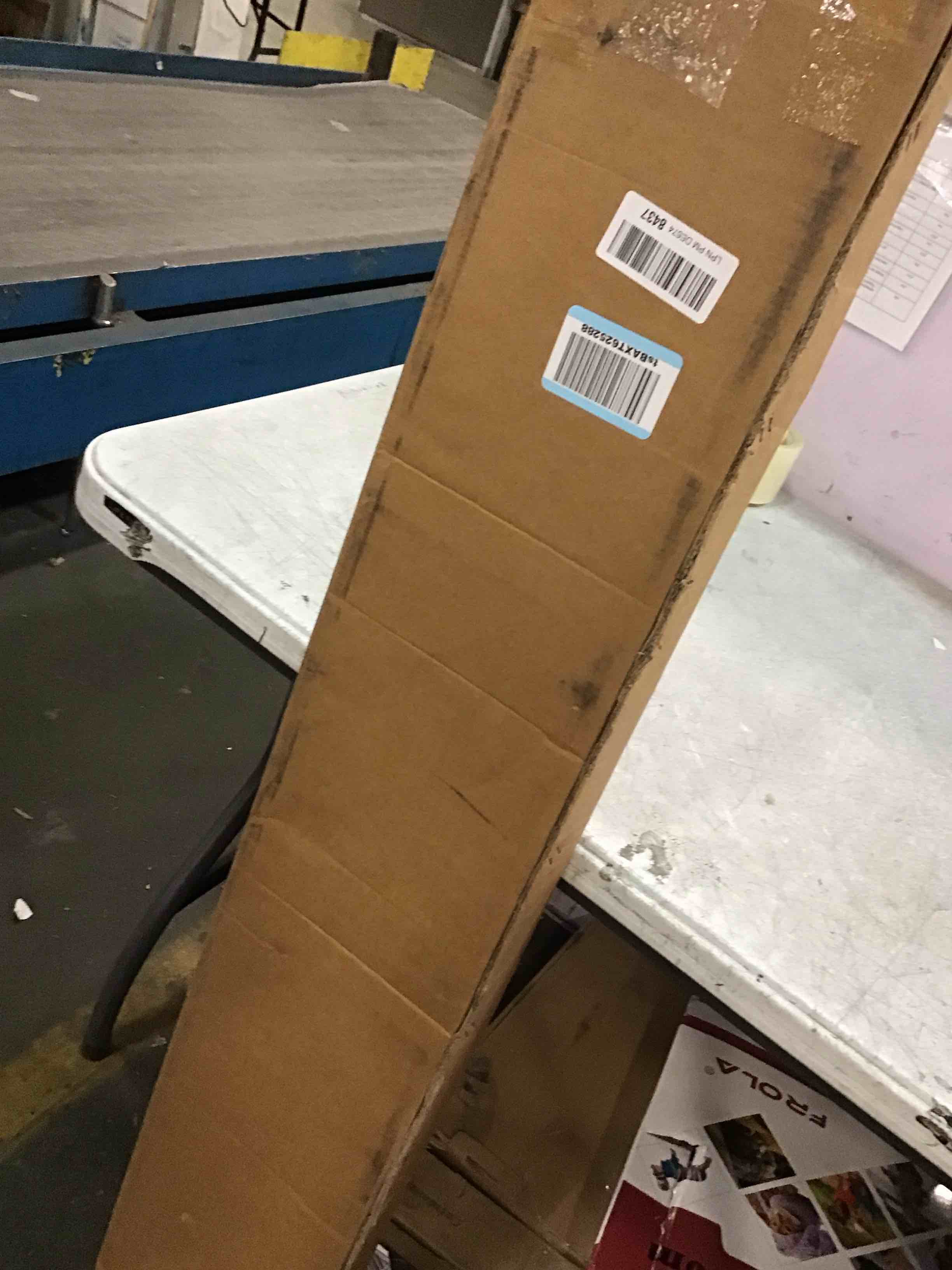 Retractable Cargo Cover for Chevrolet Blazer EV 2024, Trunk Cargo Cover Luggage Security Shade Cover for 2024 Chevy Blazer EV Shielding Shade Anti-Peeping Luggage Privacy Screen, Carbon Fiber