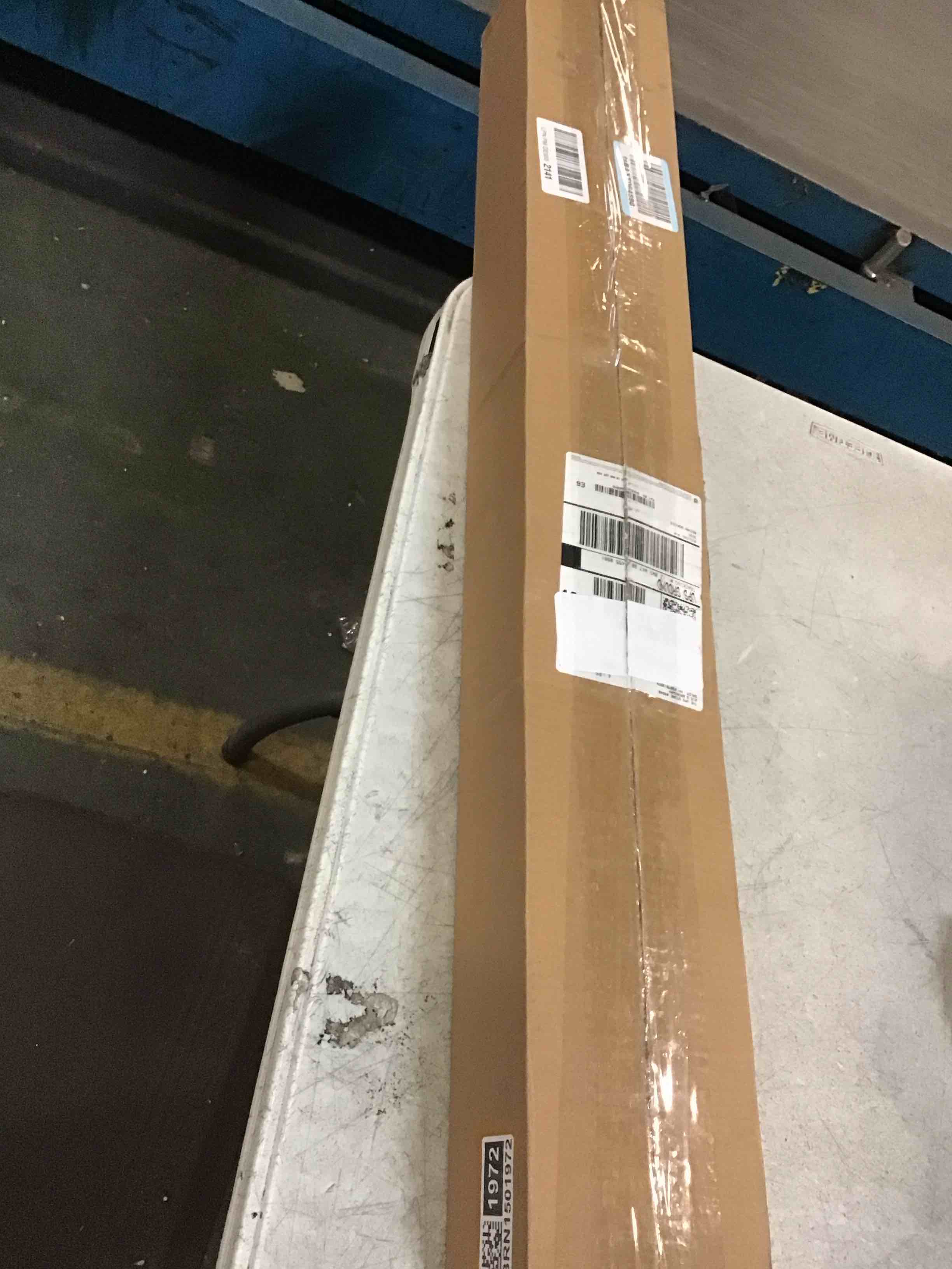 https://s3.amazonaws.com/lotting-images-prod/bidfta/BRN1501972_1734031529542.jpeg