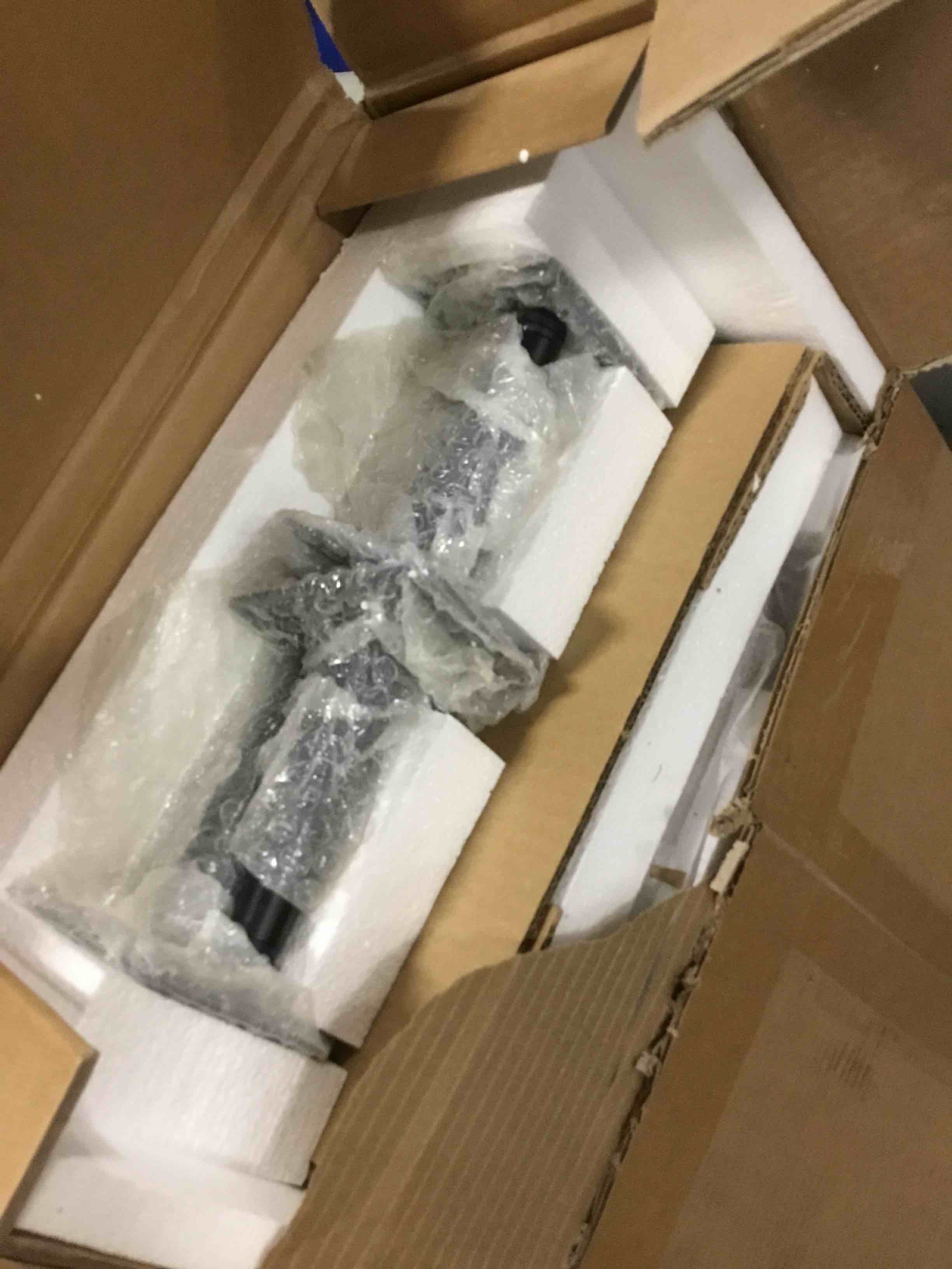 https://s3.amazonaws.com/lotting-images-prod/bidfta/BRN1502712_1734540472772.jpeg