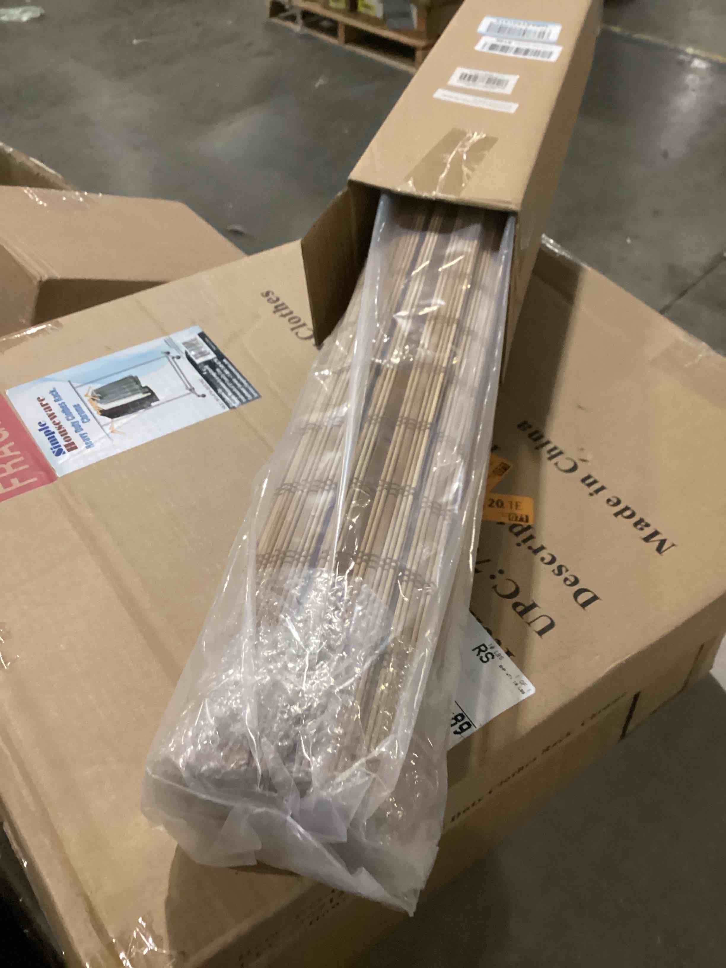 https://s3.amazonaws.com/lotting-images-prod/bidfta/BRN1528198_1738092755266.jpeg