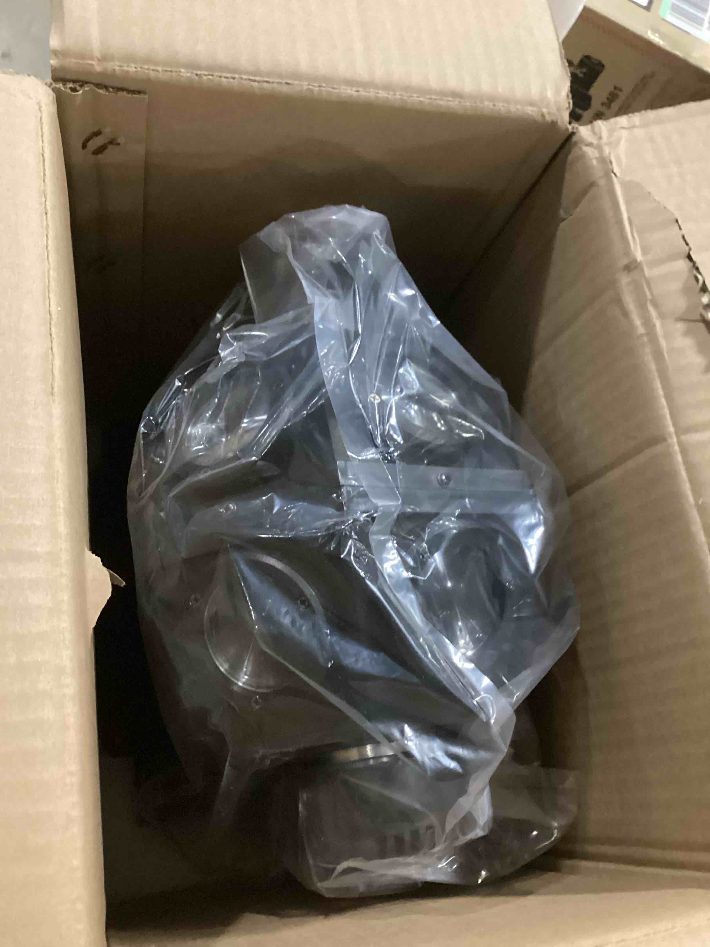 https://s3.amazonaws.com/lotting-images-prod/bidfta/BRN1528230_1738154825146.jpeg