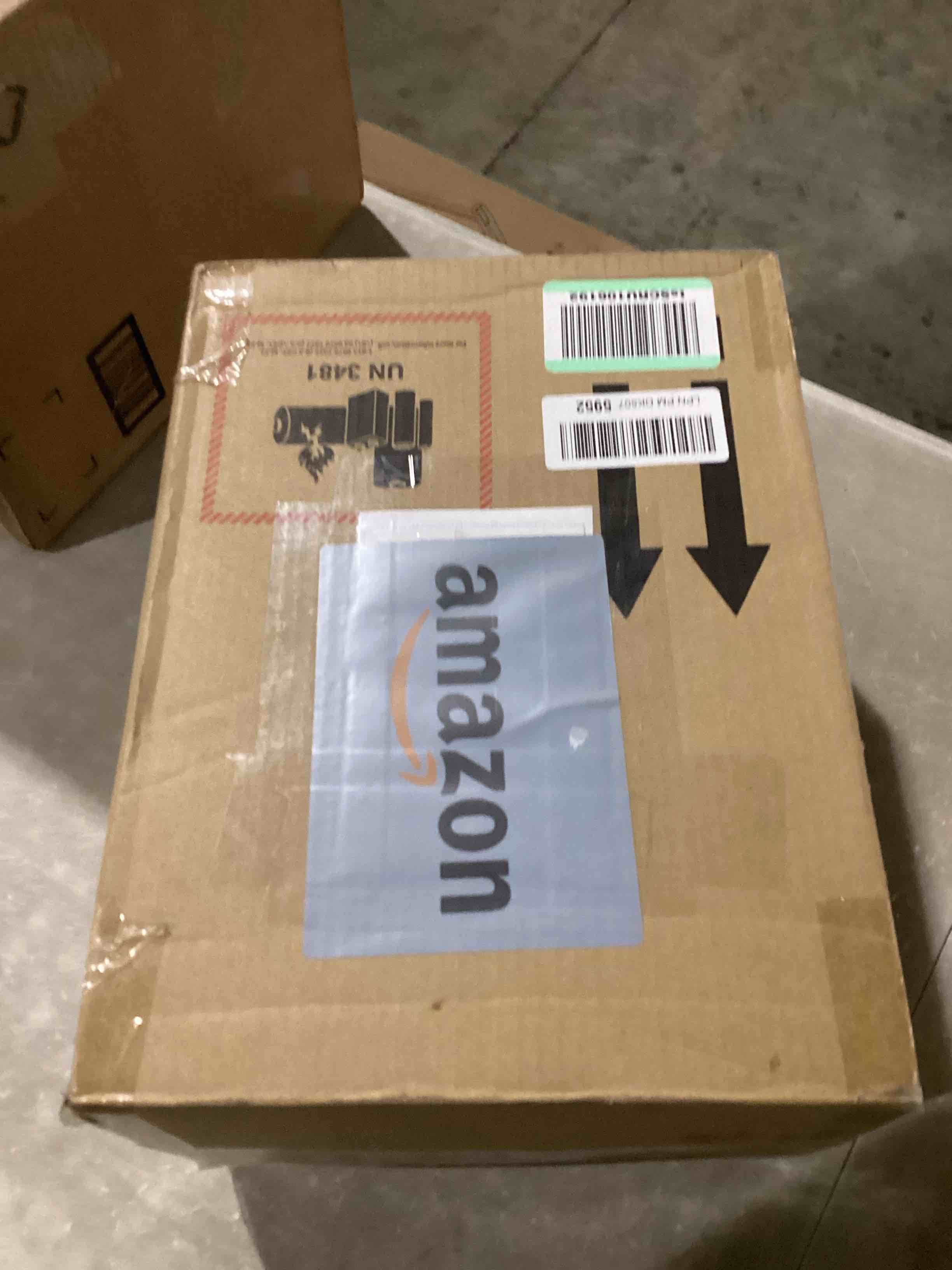 https://s3.amazonaws.com/lotting-images-prod/bidfta/BRN1528231_1738154866049.jpeg