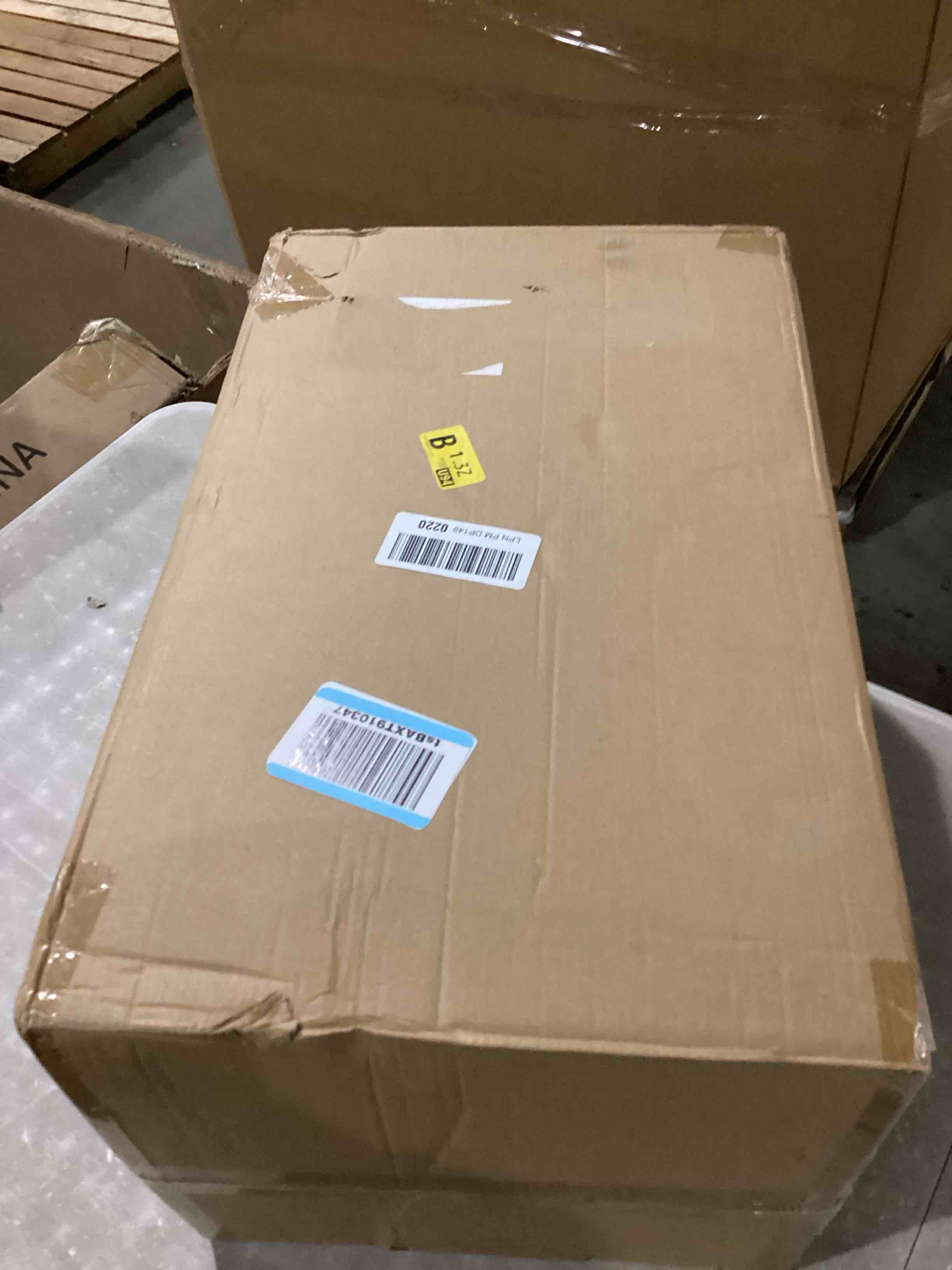 https://s3.amazonaws.com/lotting-images-prod/bidfta/BRN1528441_1738248405969.jpeg