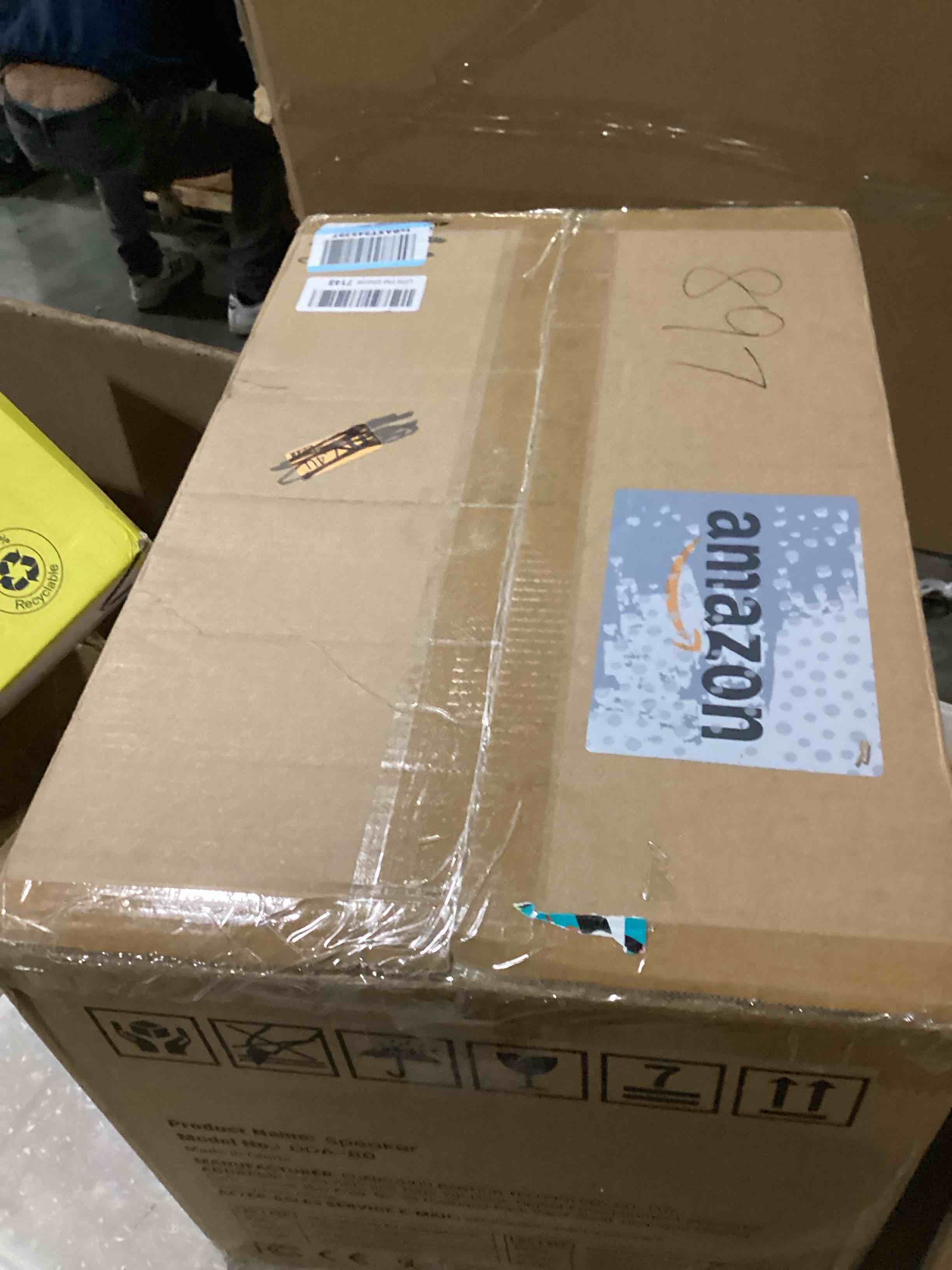 https://s3.amazonaws.com/lotting-images-prod/bidfta/BRN1528464_1738251443749.jpeg